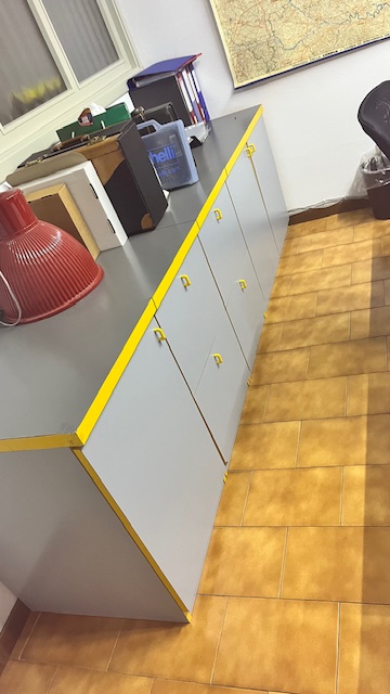 Svendo per cessata attività mobili ufficio in vendita - foto 8