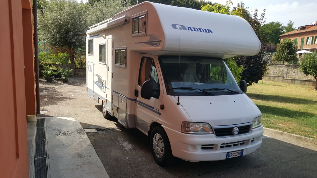 Adria Coral 660 DPE - Targa: CR243YD in vendita - foto 4