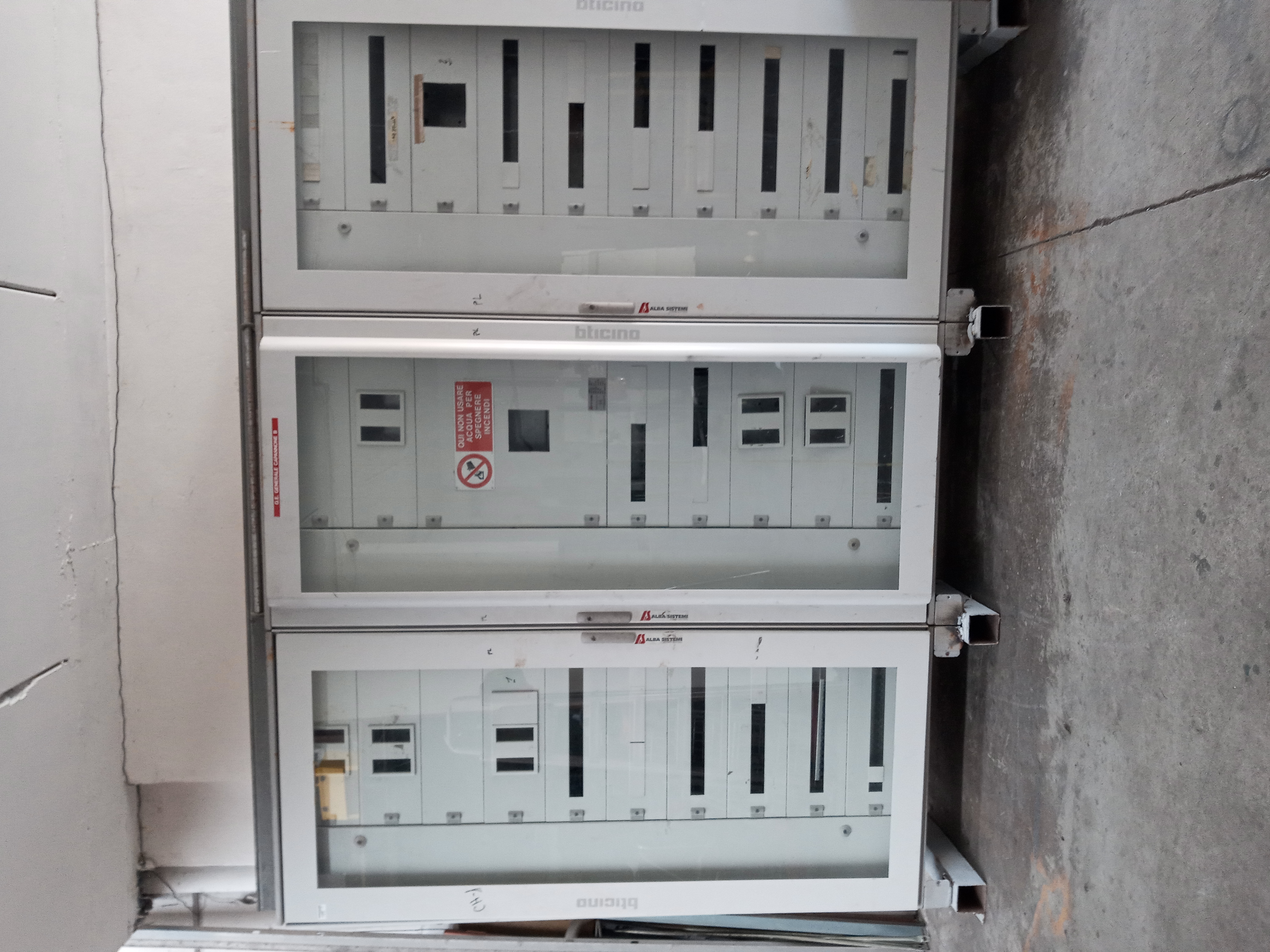 cabina / quadro elettrico in vendita - foto 5