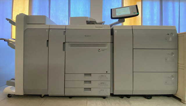 Stampante digitale professionale CANON imagePRESS C800 in vendita - foto 1