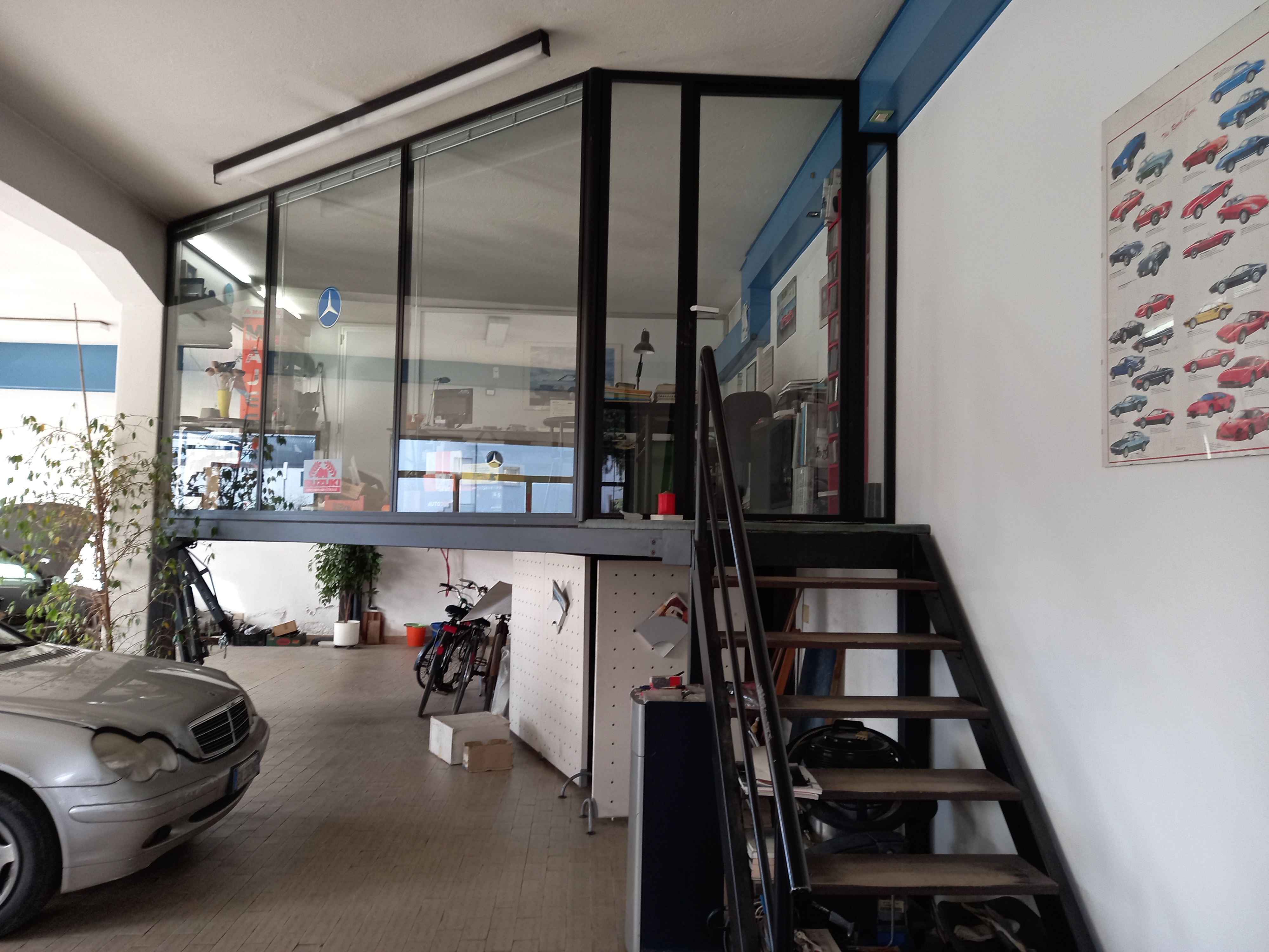 Soppalco adatto per ufficio con spazio sotto in vendita - foto 1