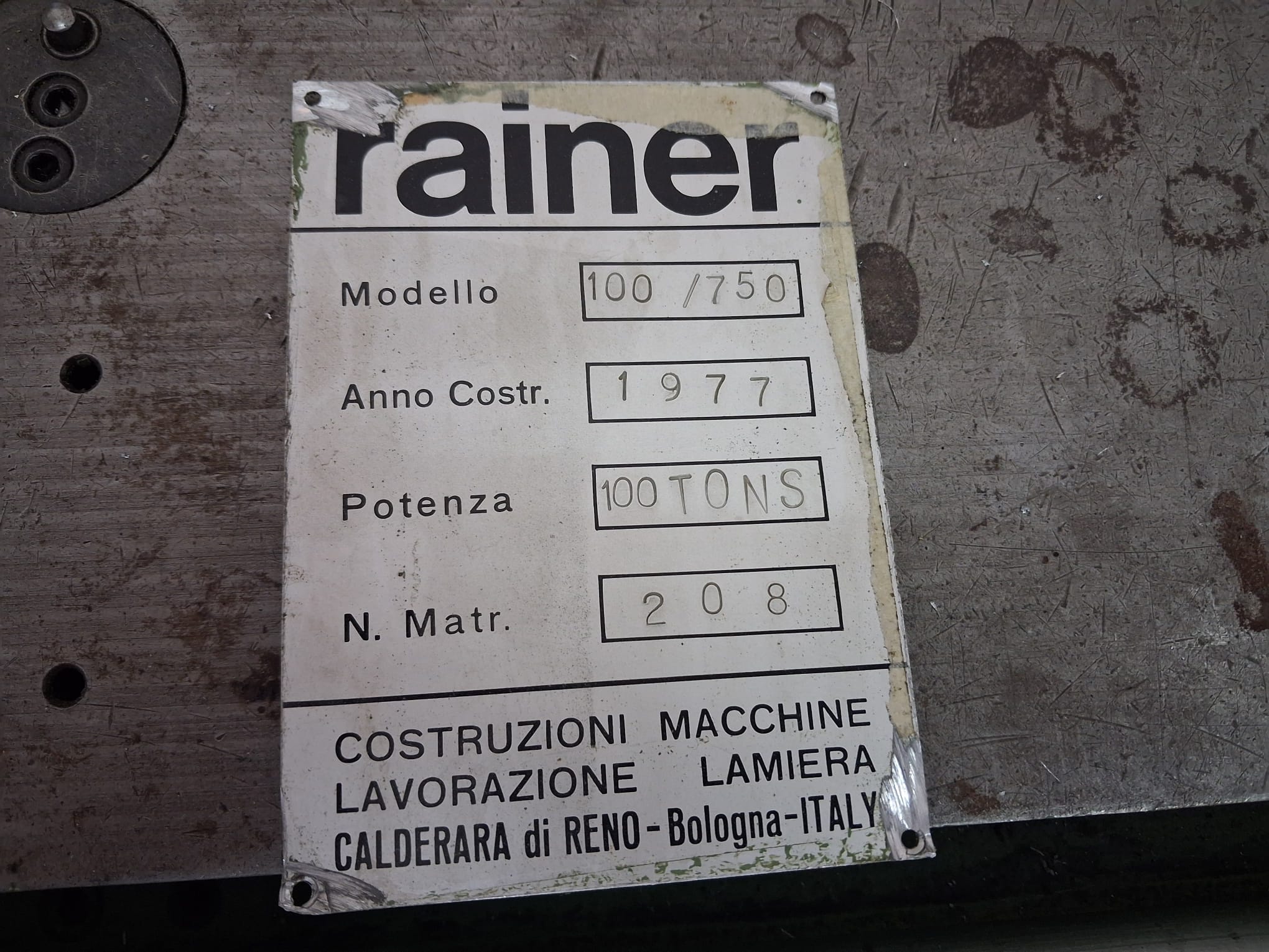 Punzonatrice RAINER  + BANCO in vendita - foto 2