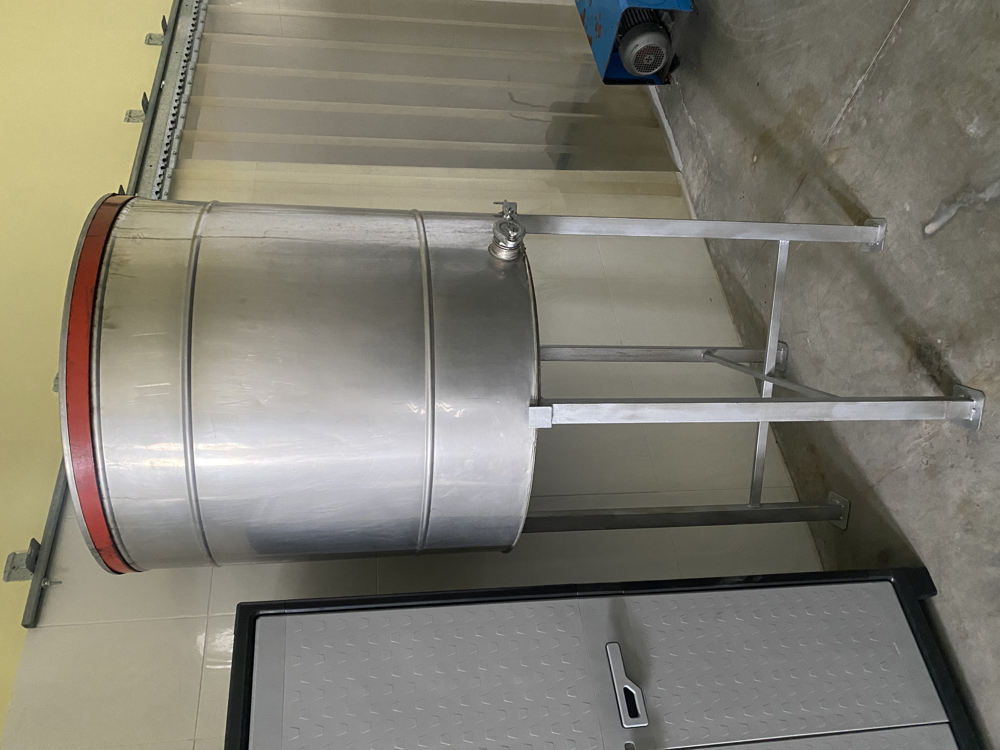 Maturatore marchio LEGA 1000kg con supporto in vendita - foto 1