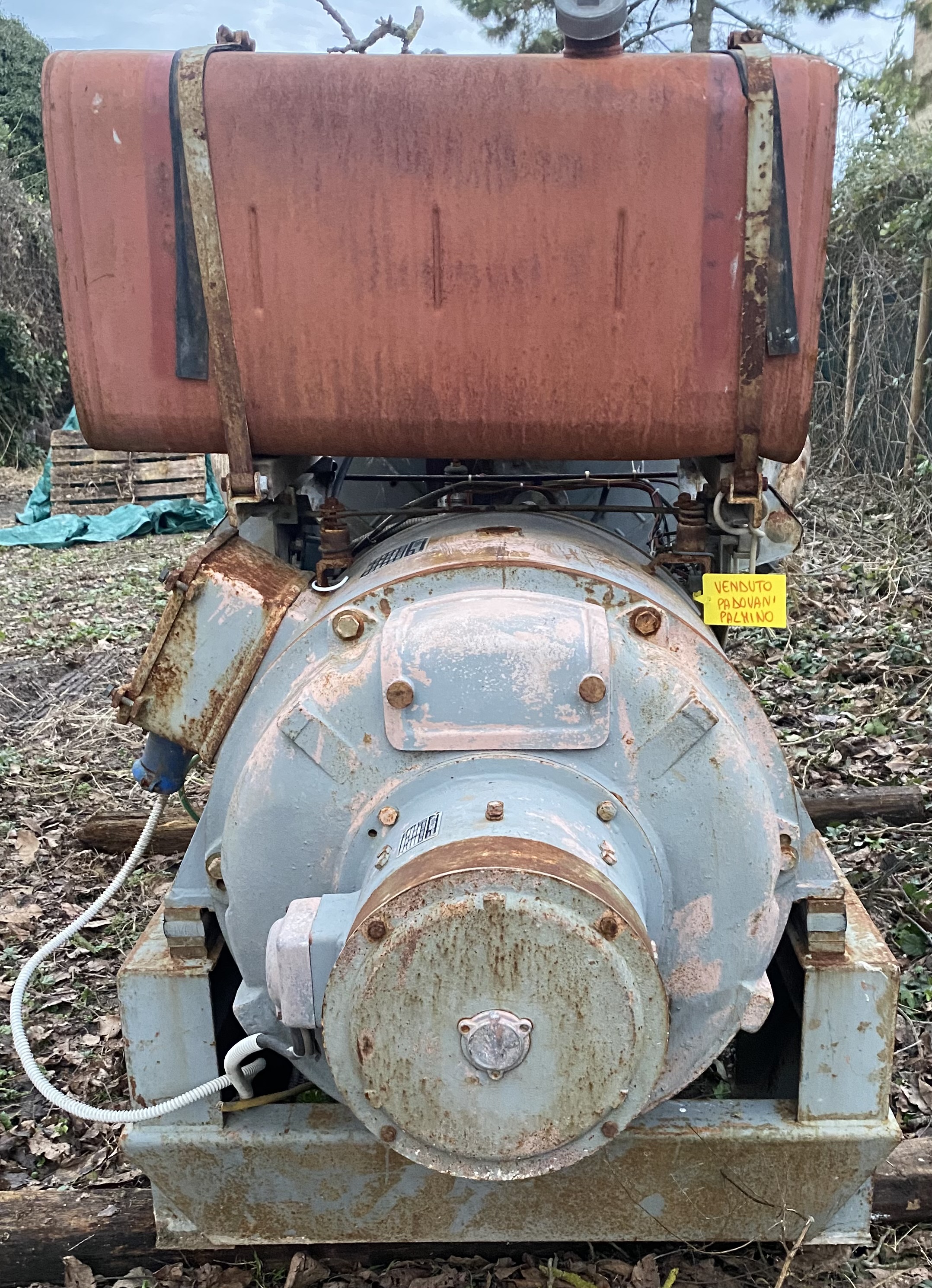 Gruppo elettrogeno Deutz V12 F12L 714 diesel 175kva  in vendita - foto 4
