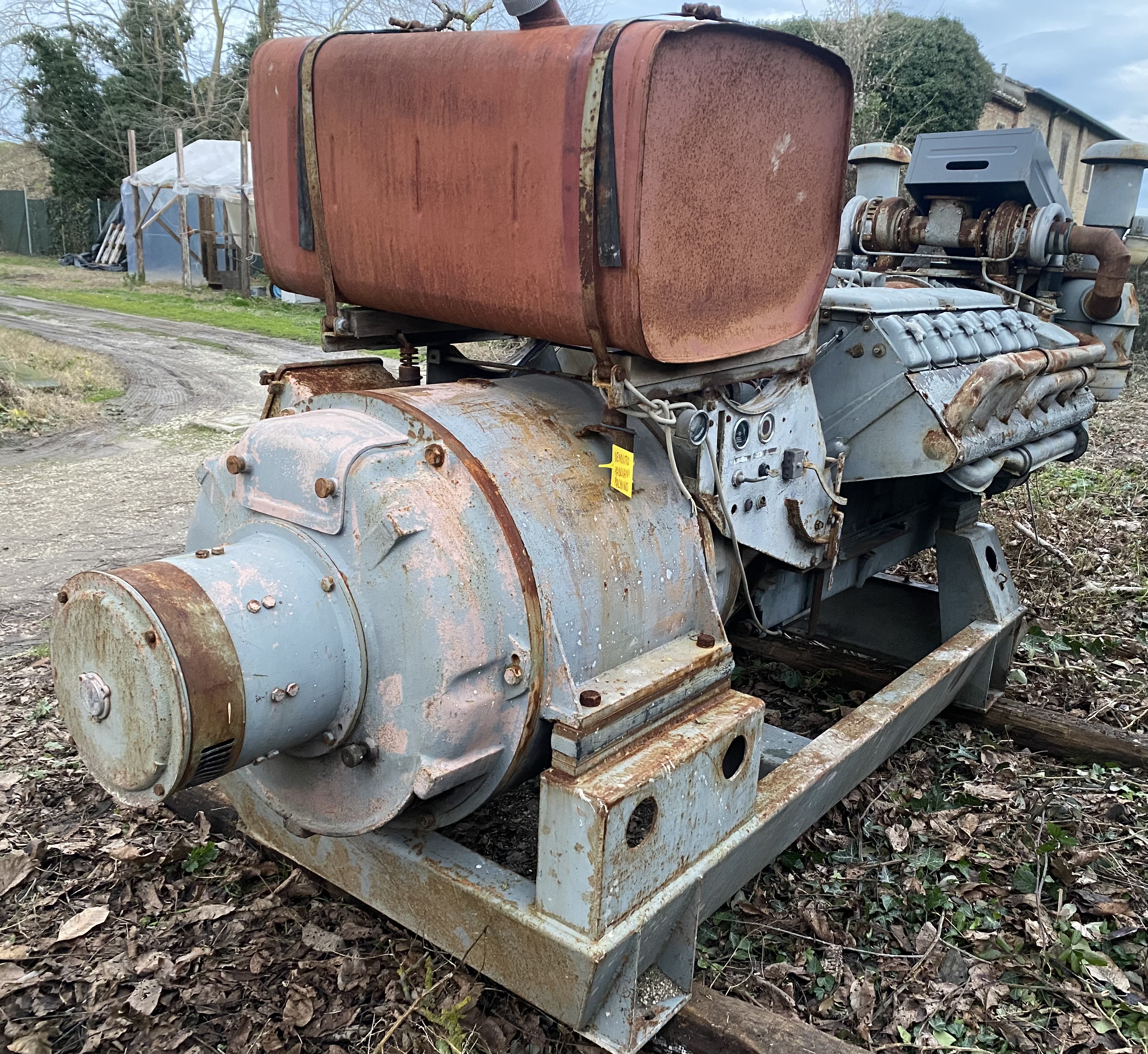 Gruppo elettrogeno Deutz V12 F12L 714 diesel 175kva  in vendita - foto 7