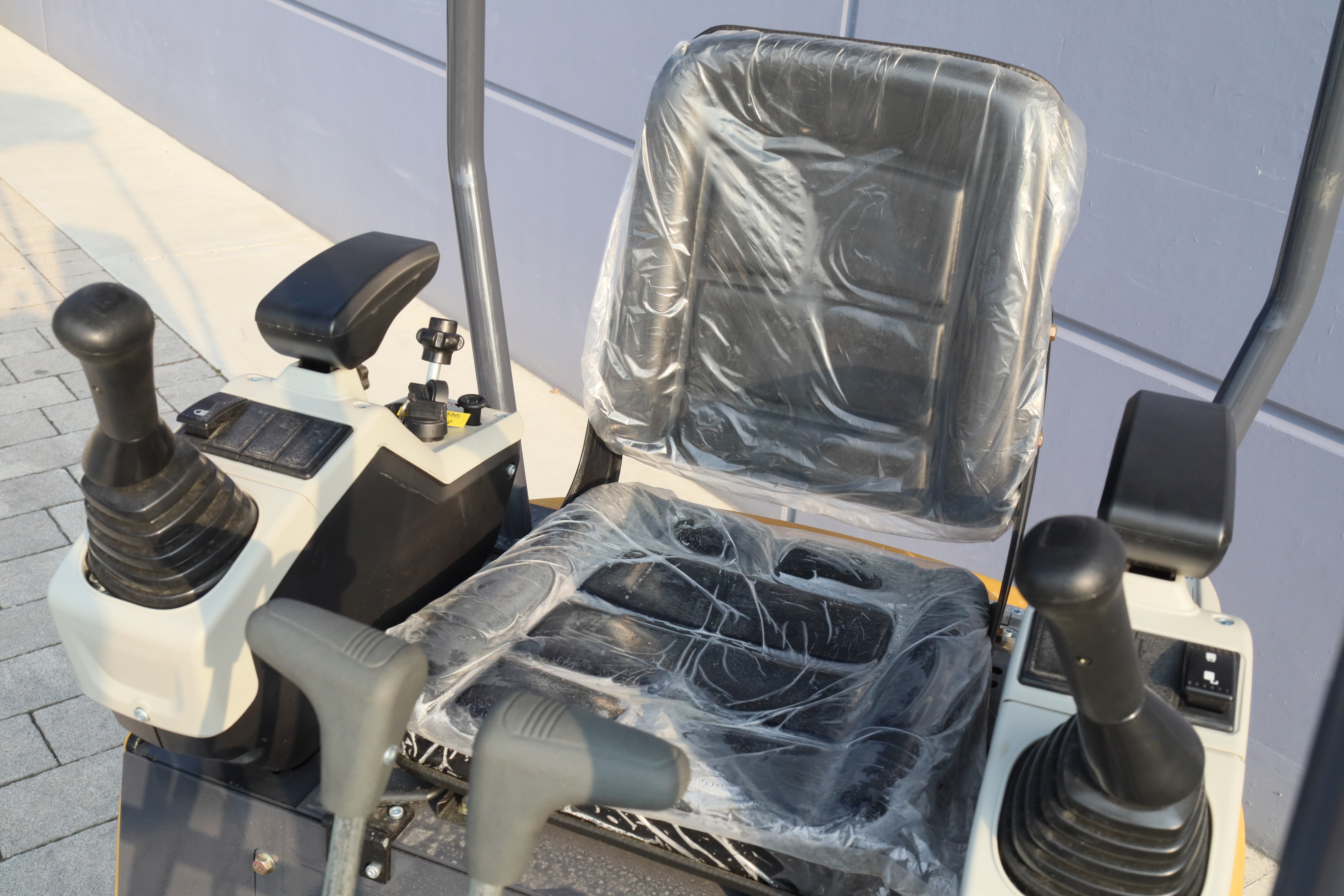 Mini escavatore IRE18 nuovo in vendita - foto 3