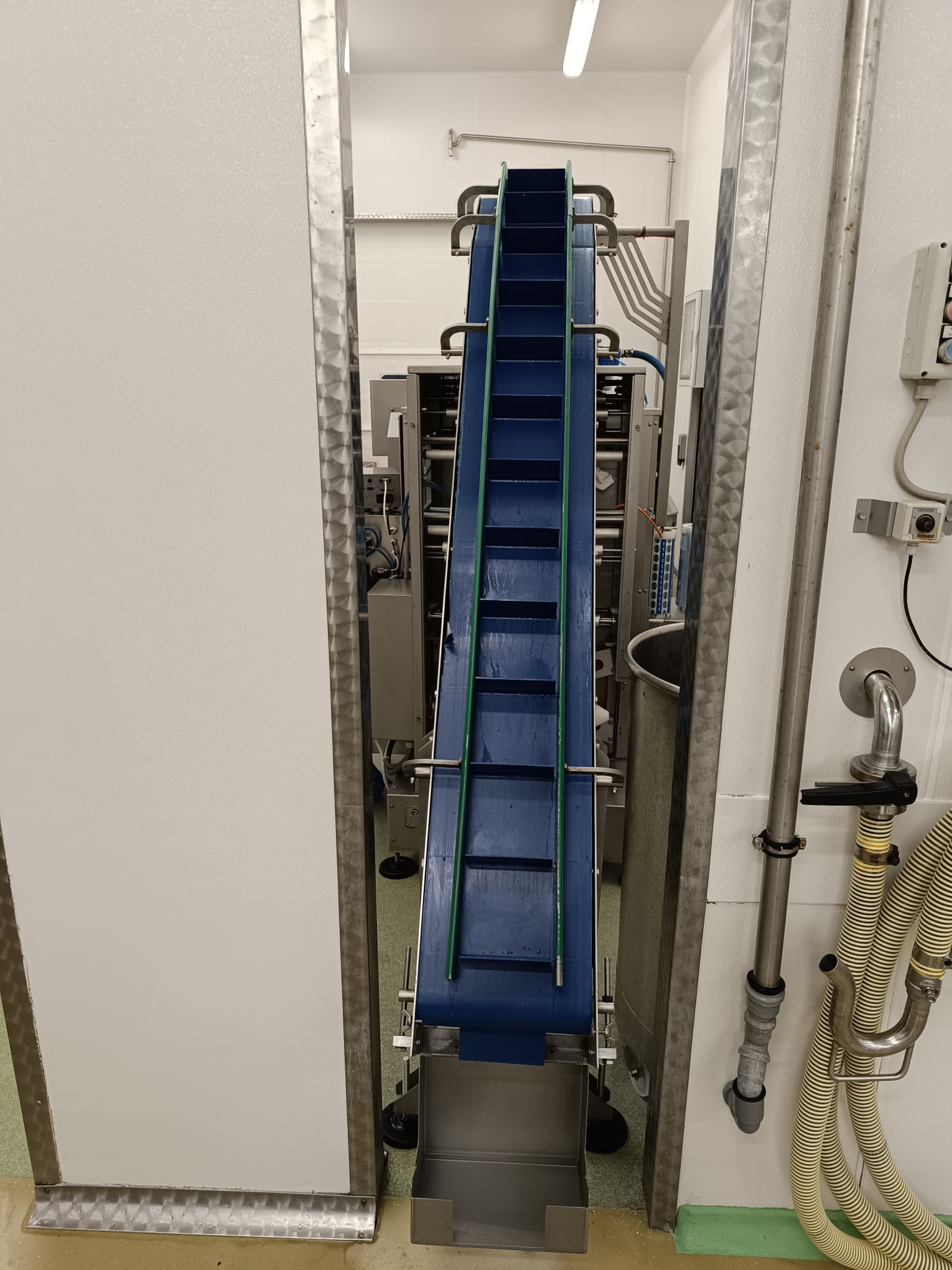 CONFEZIONATRICE VERTICALE INOX PER MOZZARELLA ROBYPAK in vendita - foto 5