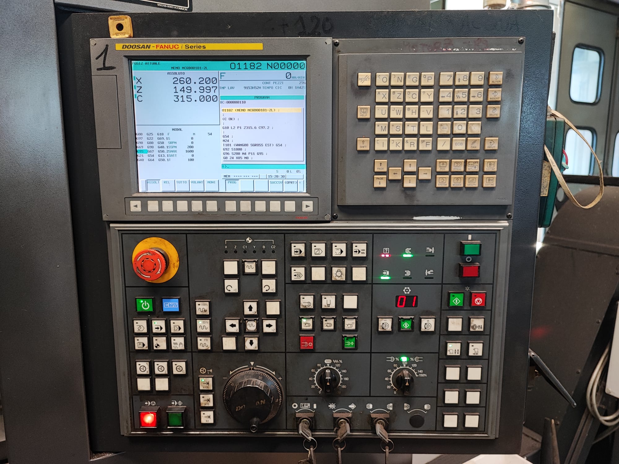 Tornio motorizzato DOOSAN PUMA 2600M | CNC Fanuc in vendita - foto 2