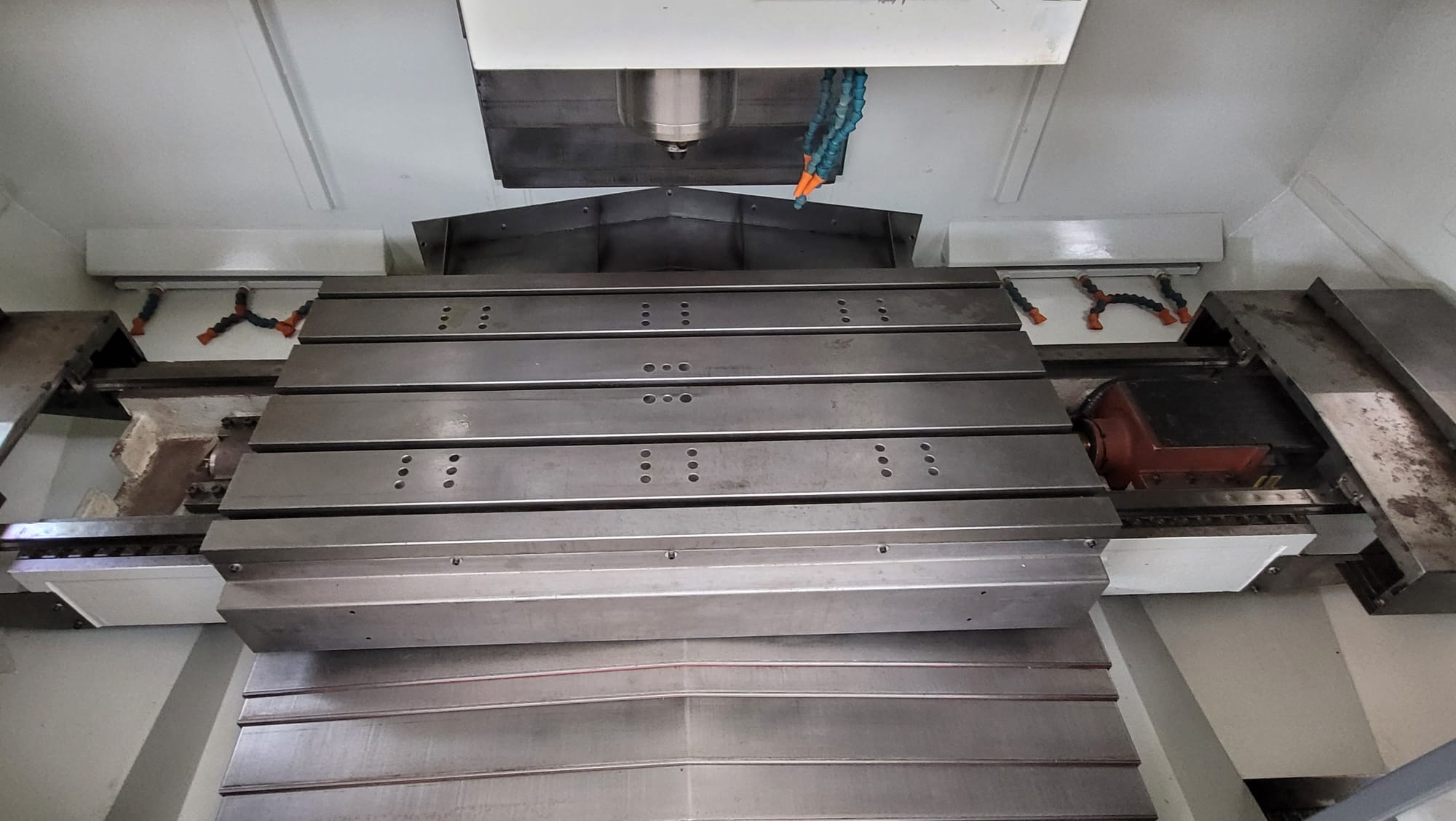 Centro di lavoro LAGUN MV 12 | 1220x660x610 | CNC Fanuc in vendita - foto 15