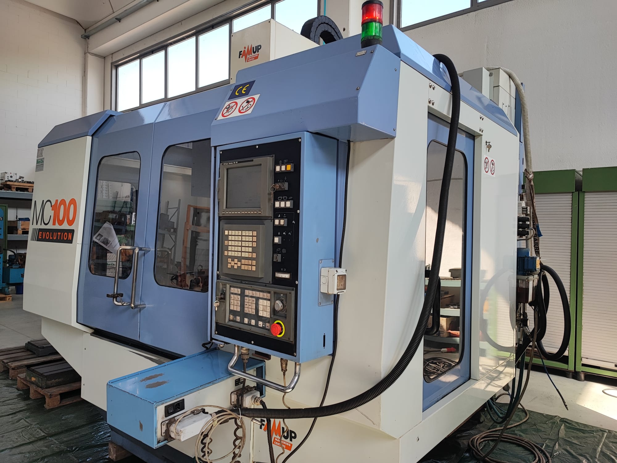 Centro FAMUP MC100E +4°ASSE | 1000x500x600 | CNC Fanuc in vendita - foto 9