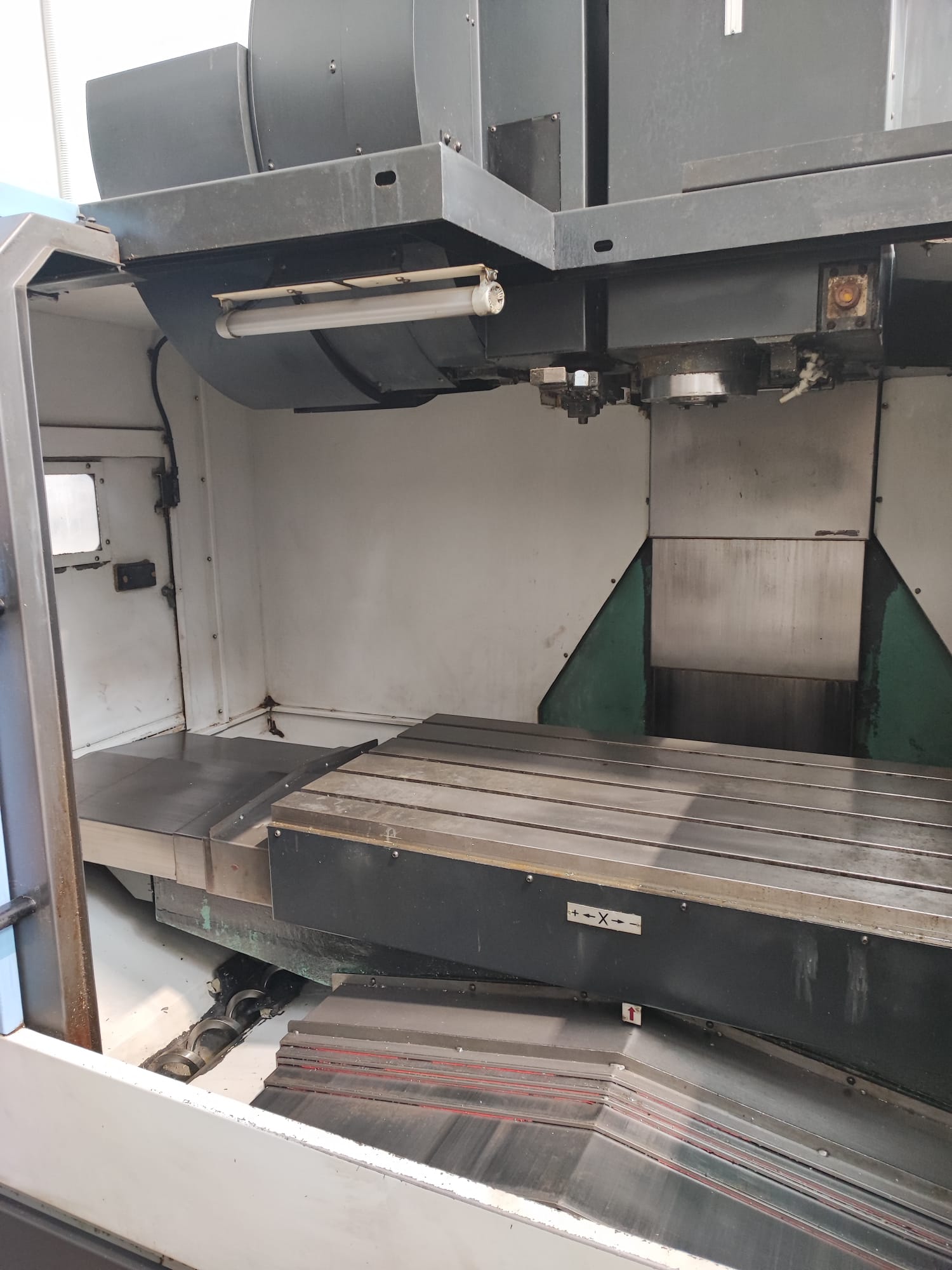 Centro di lavoro DOOSAN DNM 650 II | 1270x670x625 in vendita - foto 2