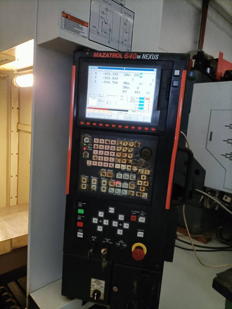 Centro di lavoro verticale MAZAK VCN NEXUS 510C in vendita - foto 3