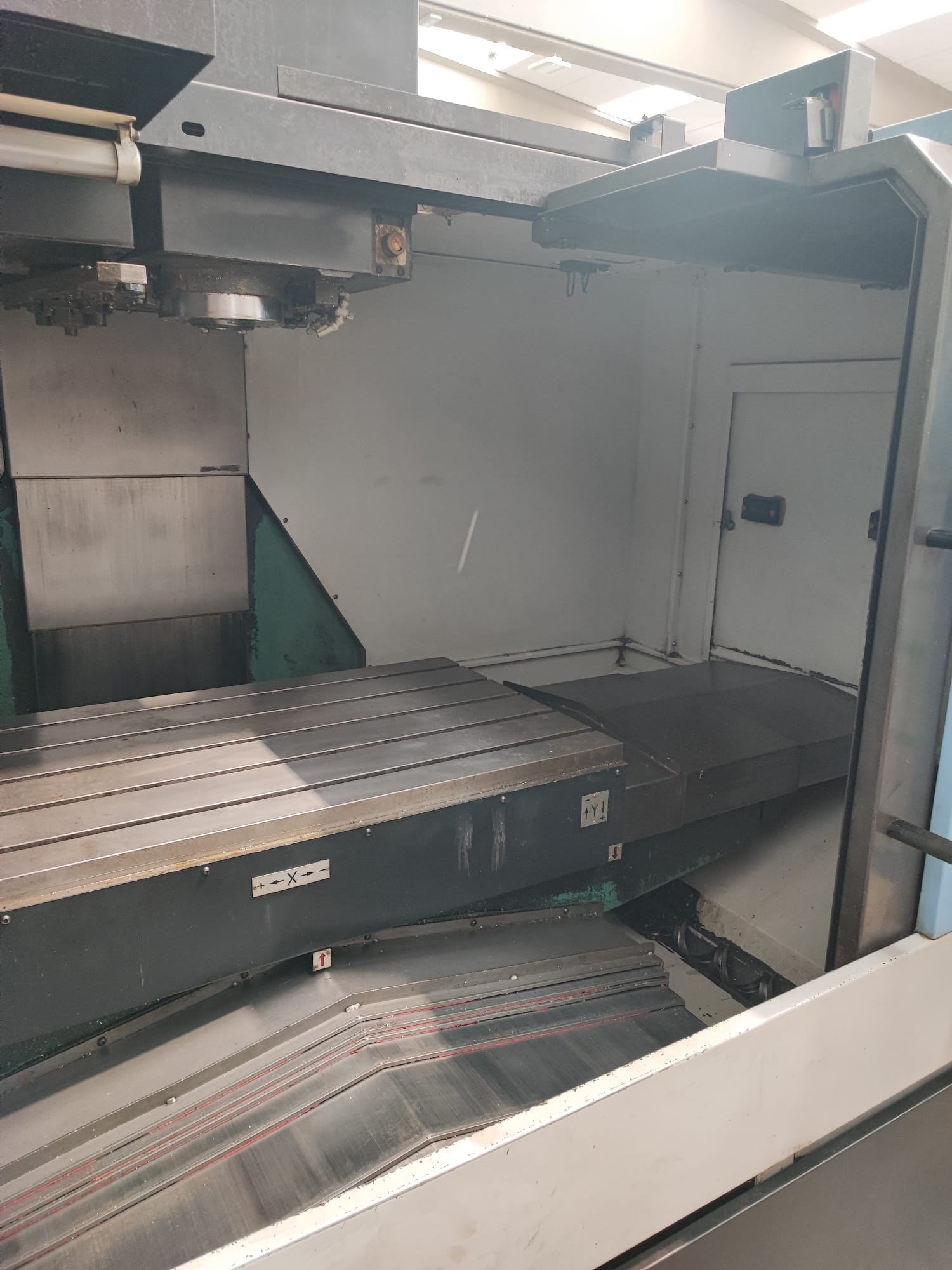 Centro di lavoro verticale DOOSAN DNM 650 II in vendita - foto 5