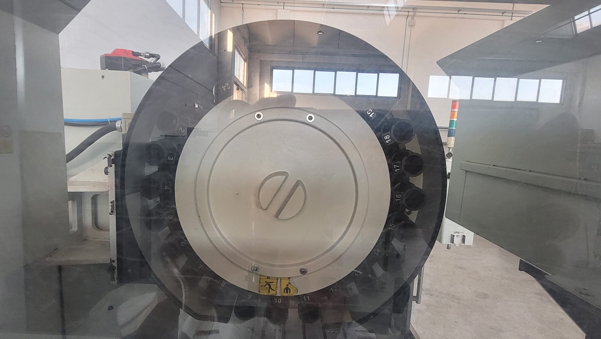 Centro di lavoro LAGUN MV 12 | 1220x660x610 | CNC Fanuc in vendita - foto 9