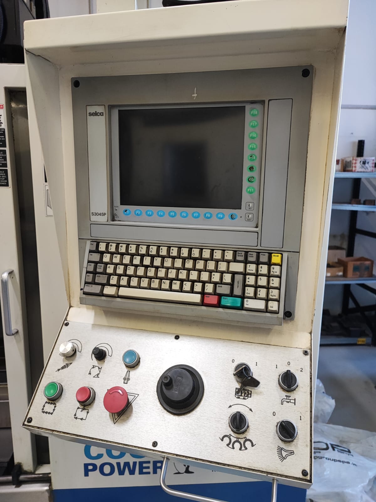 Centro di lavoro verticale FADAL VMC 3016 in vendita - foto 2