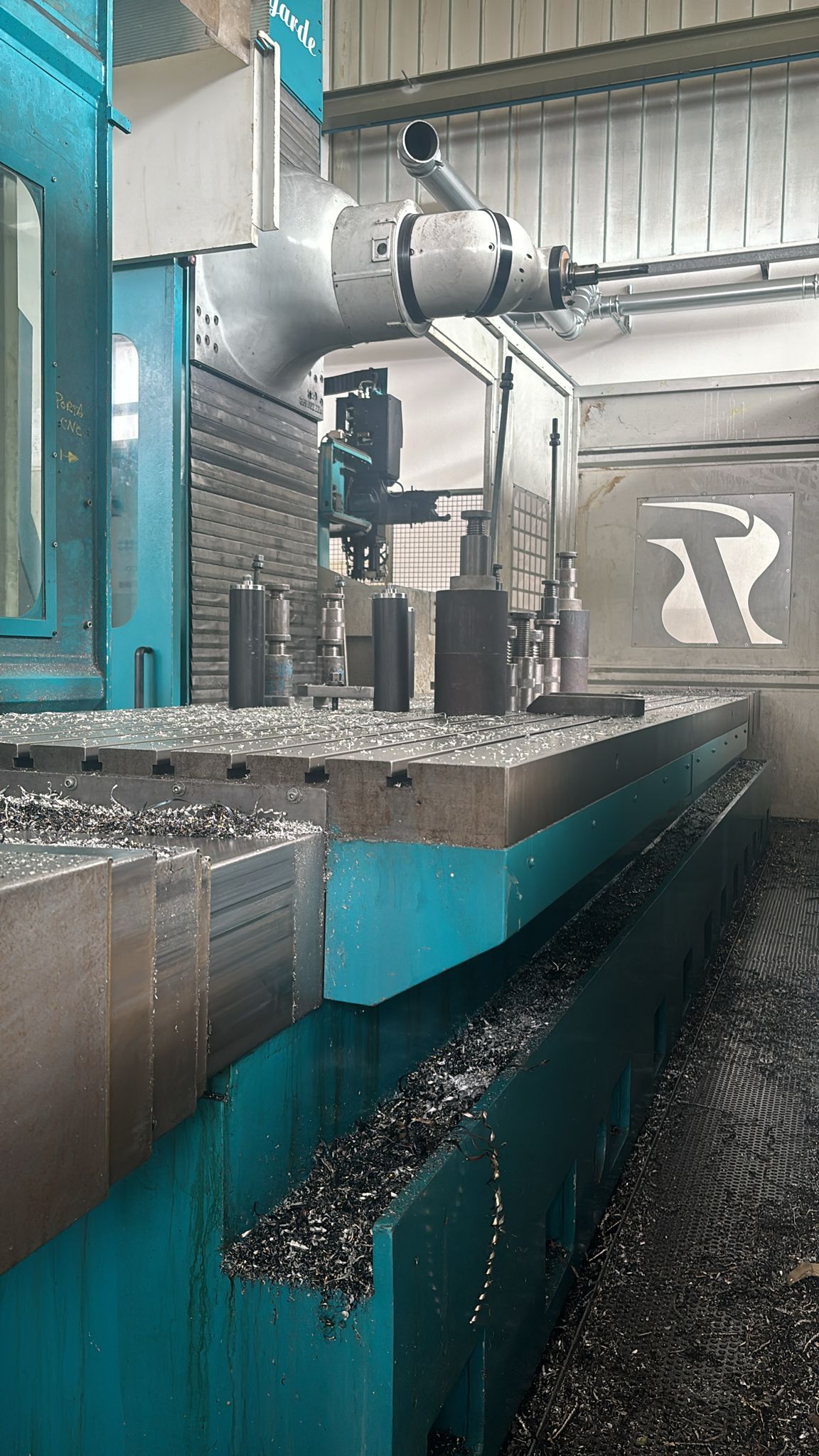 Fresatrice a banco fisso STS AVANTGARDE 3000x1250x1000  in vendita - foto 1