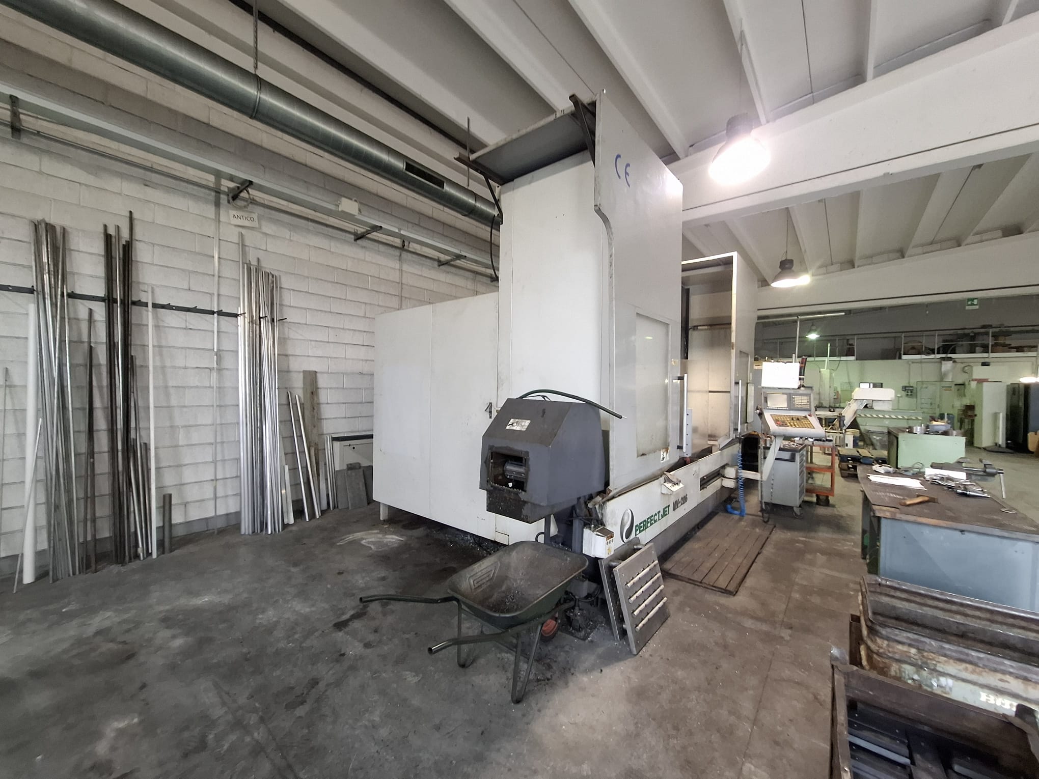 Centro di lavoro pendolare PERFECT JET MV-206  in vendita - foto 2