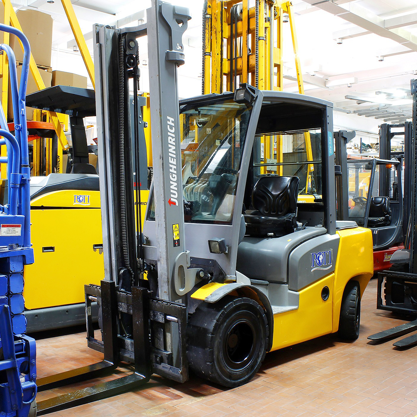 Carrello Frontale DIESEL JUNGHEINRICH - DFG 430 in vendita - foto 5