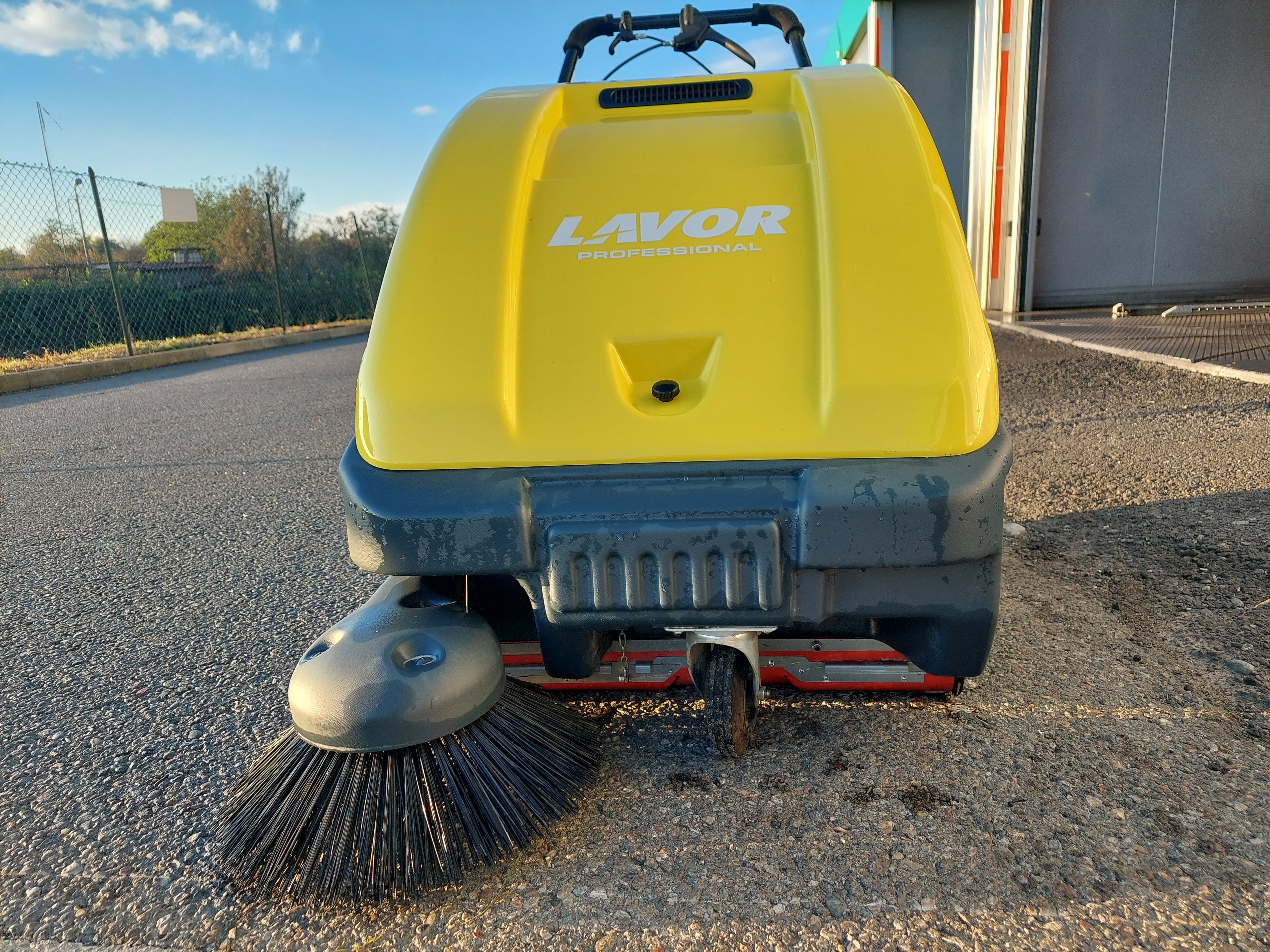 SPAZZATRICE LAVOR ELWTTRICA SWL 700  ET in vendita - foto 3