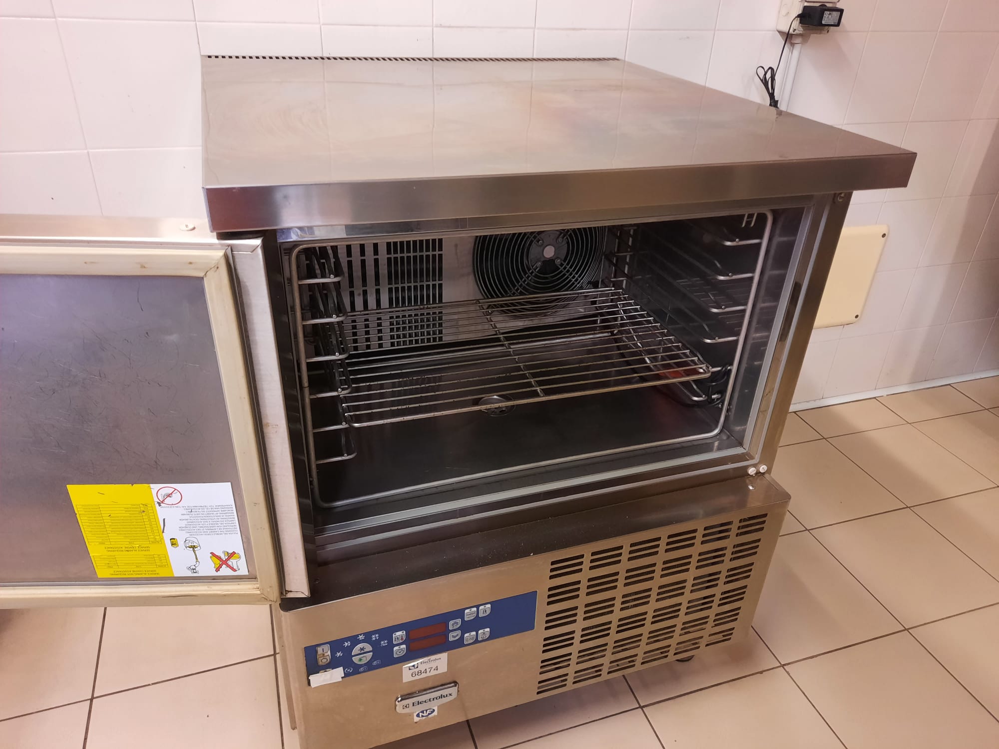 Abbattitore/Congelatore  in vendita - foto 2
