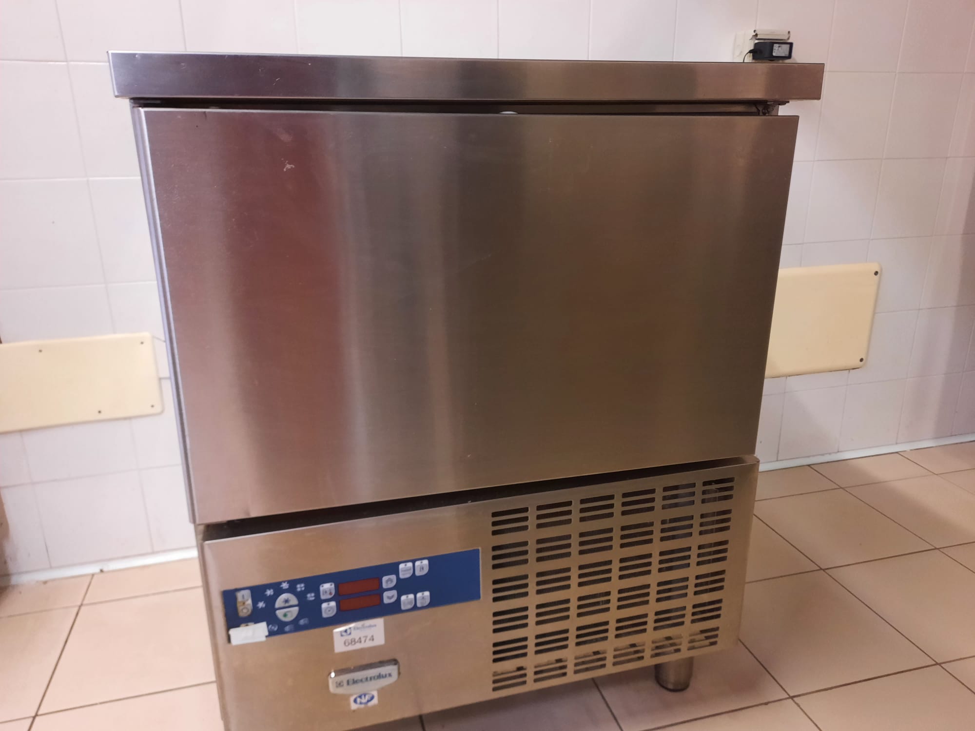 Abbattitore/Congelatore  in vendita - foto 1