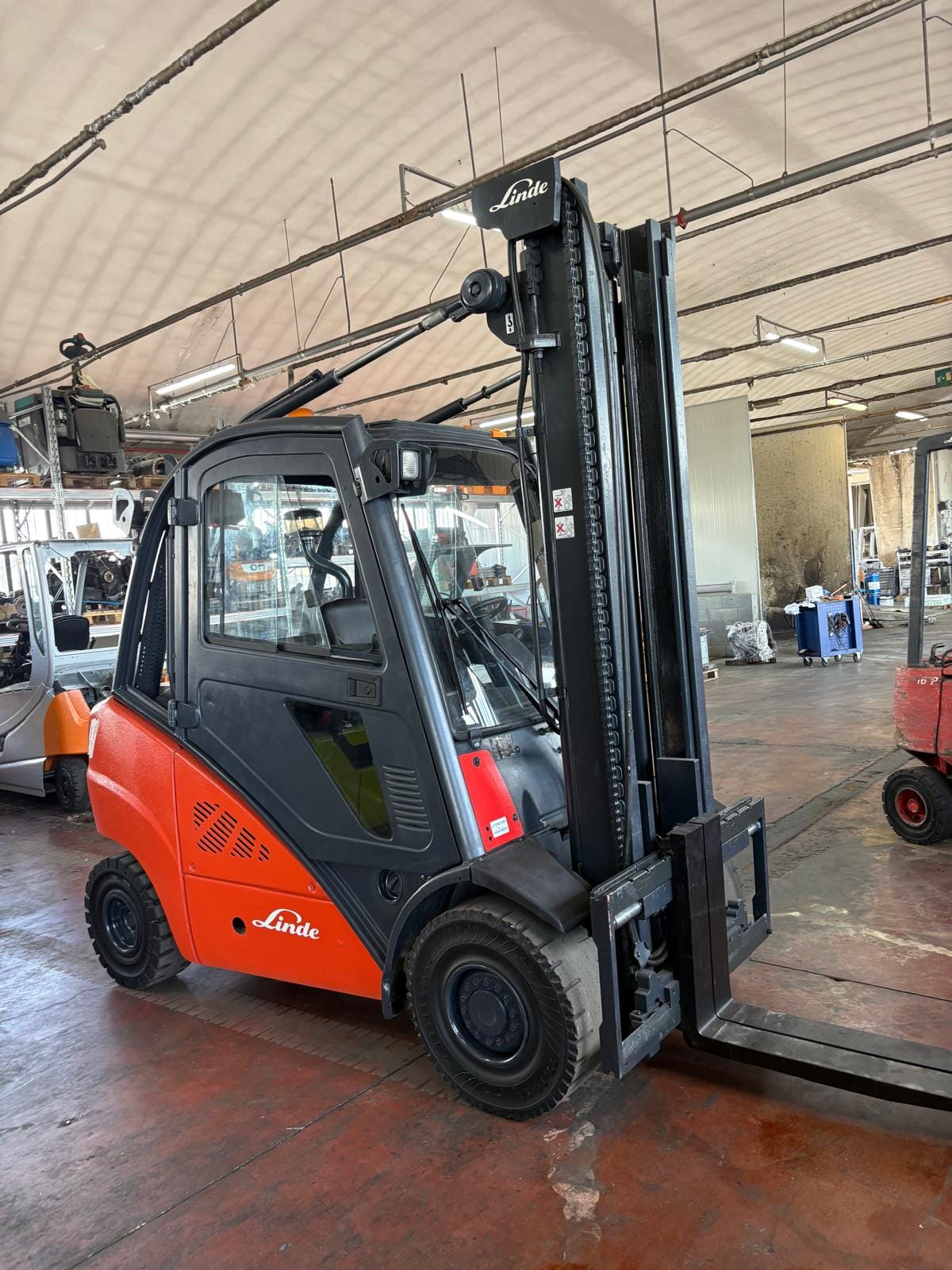 Carrelli elevatori in vendita