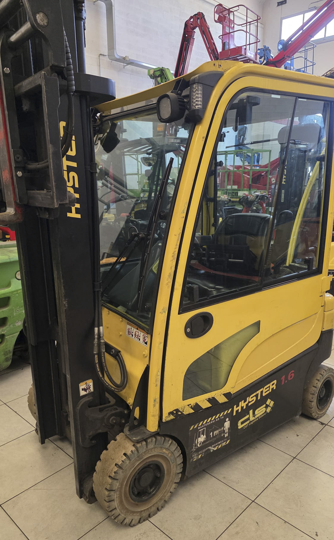 Muletto Hyster J 16 XN 16 q elettrico in vendita - foto 2