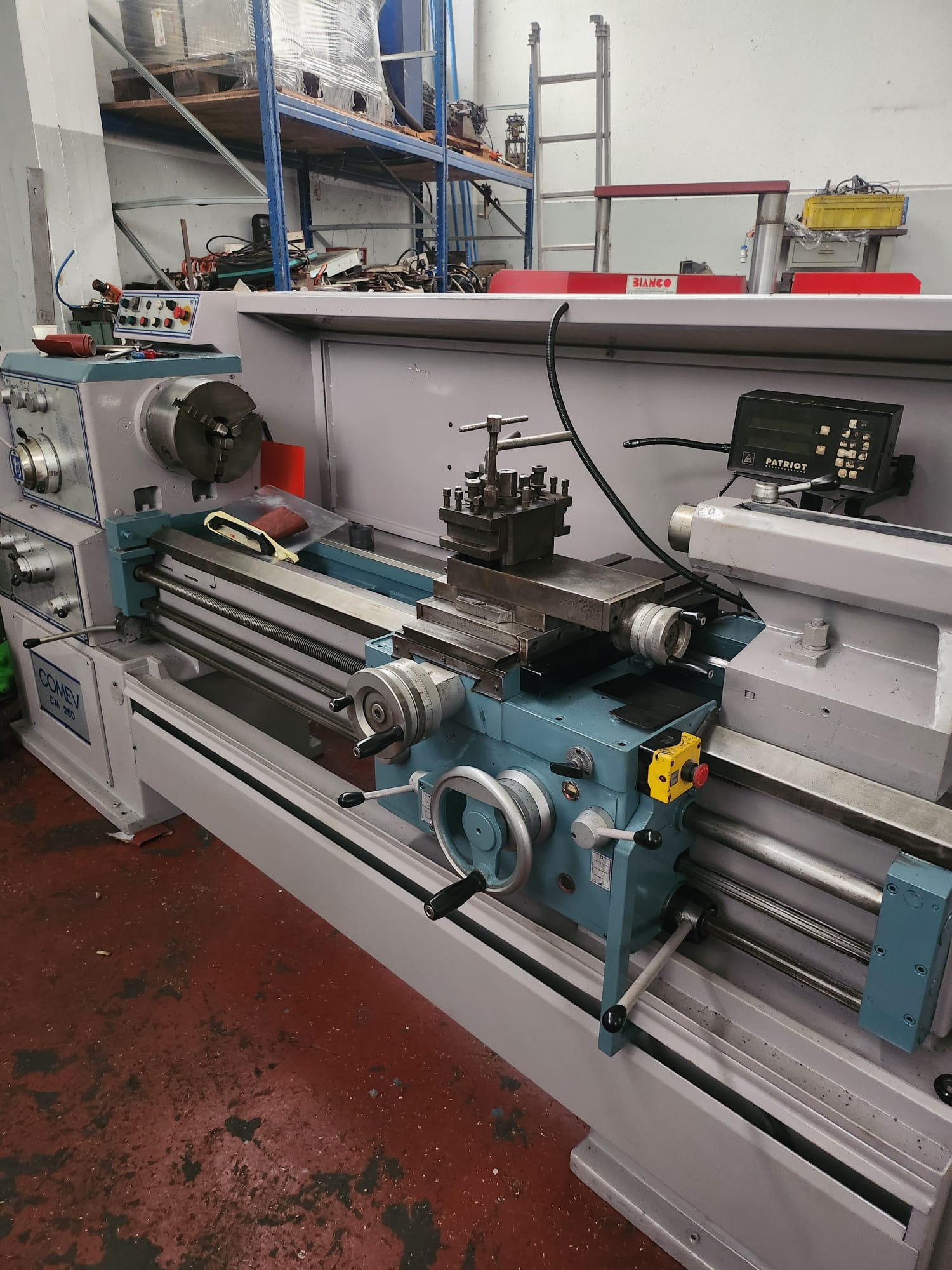 Tornio parallelo COMEV Mod CM 260 in vendita - foto 2