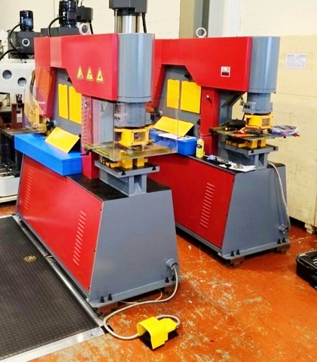 Cesoia Punzonatrice Multifunzionale Minerva 90 in vendita - foto 1