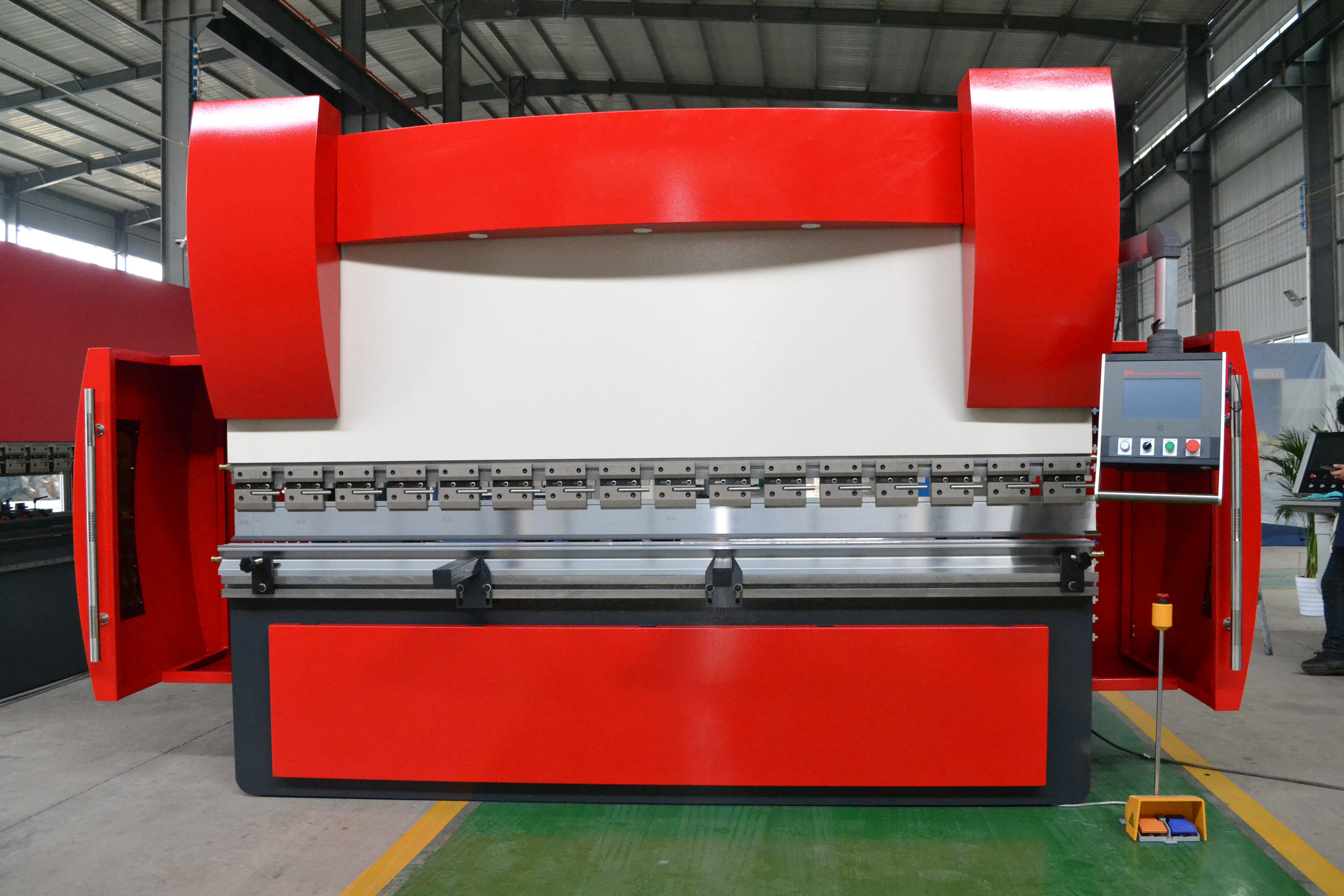 piegatrice idraulica sincronizzata a cnc 4.0 ready in vendita - foto 2