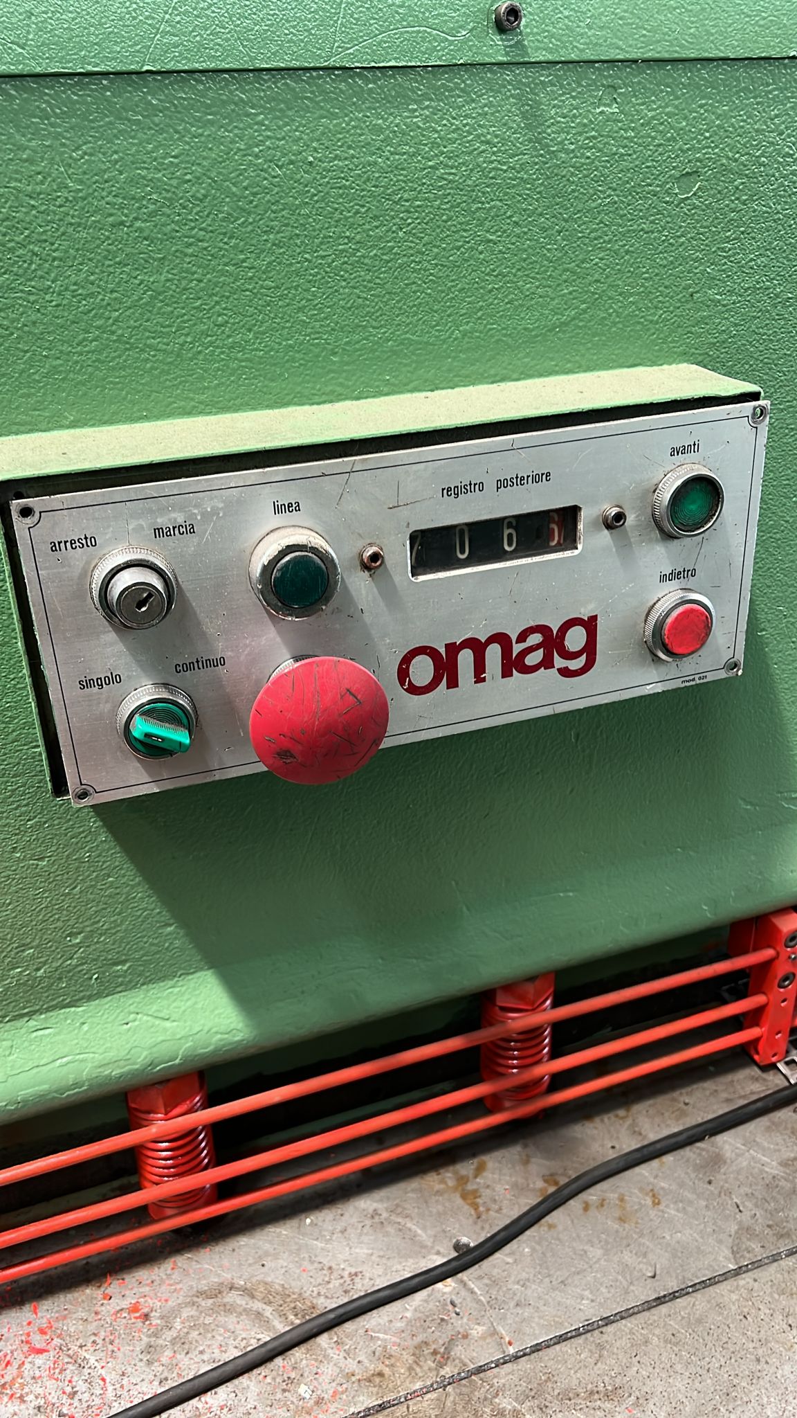Cesoia lamiera OMAG mod CI 254 in vendita - foto 4