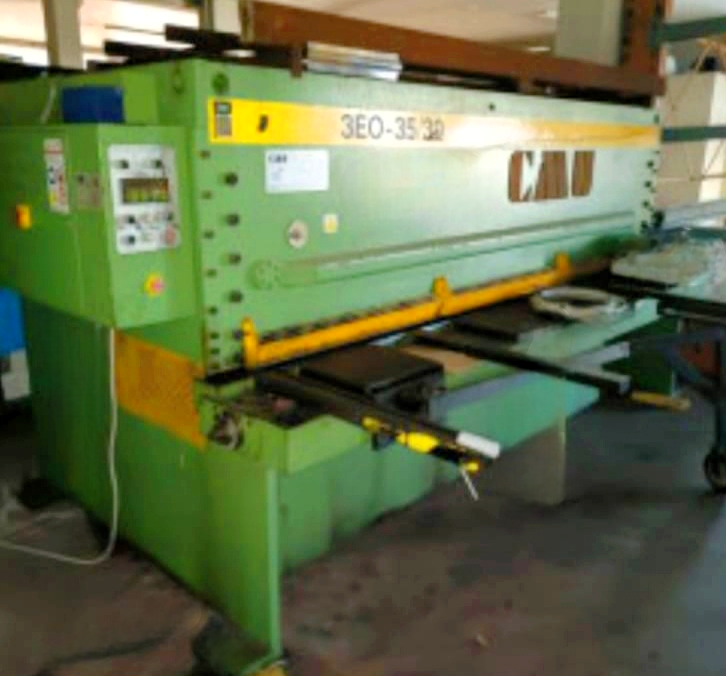 Cesoia lamiera a ghigliottina CMU mod 35/30 3EO in vendita - foto 2