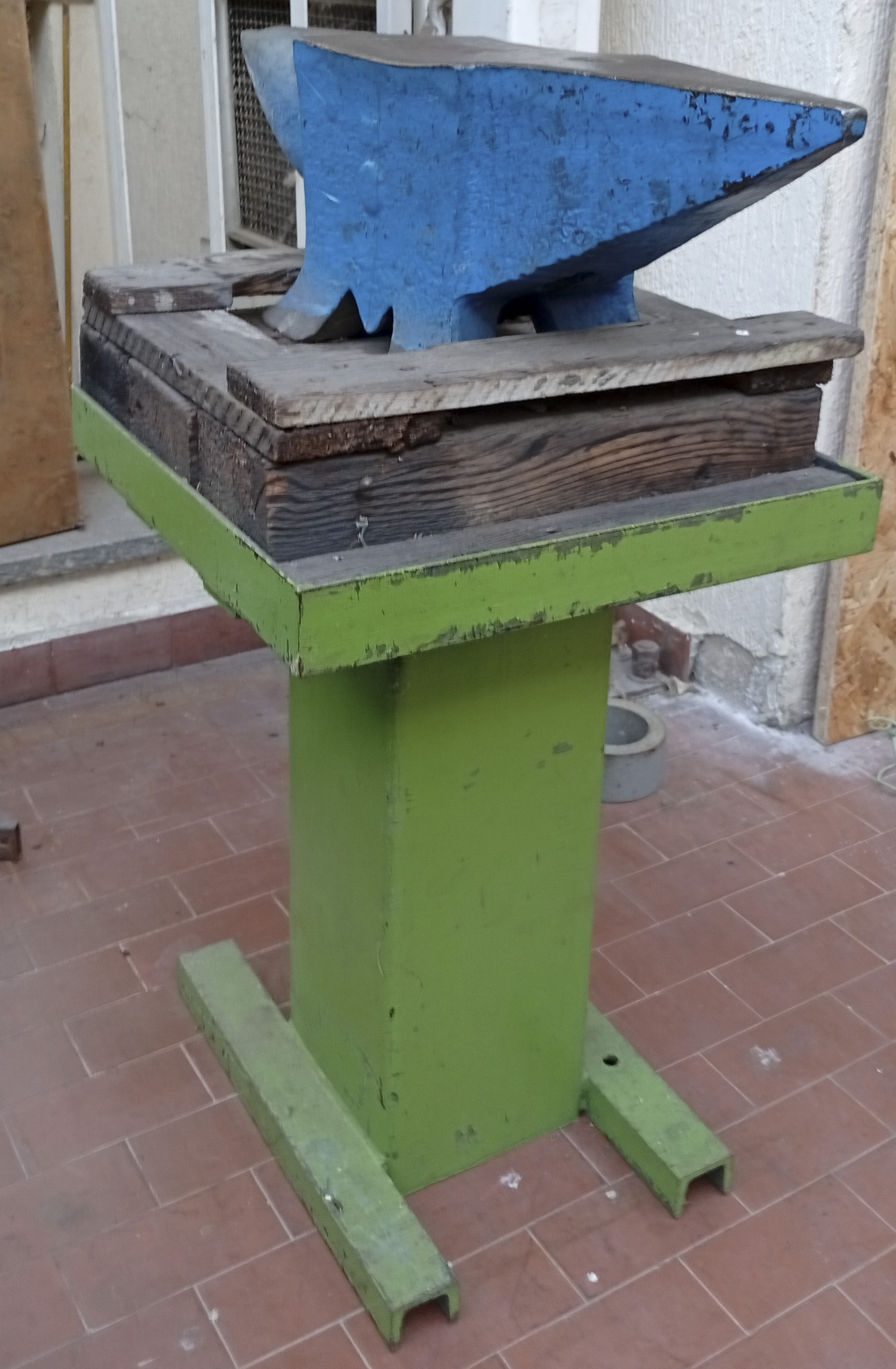 Incudine Acciaio 67cm per Forgia e Lavorazione Metalli in vendita - foto 1