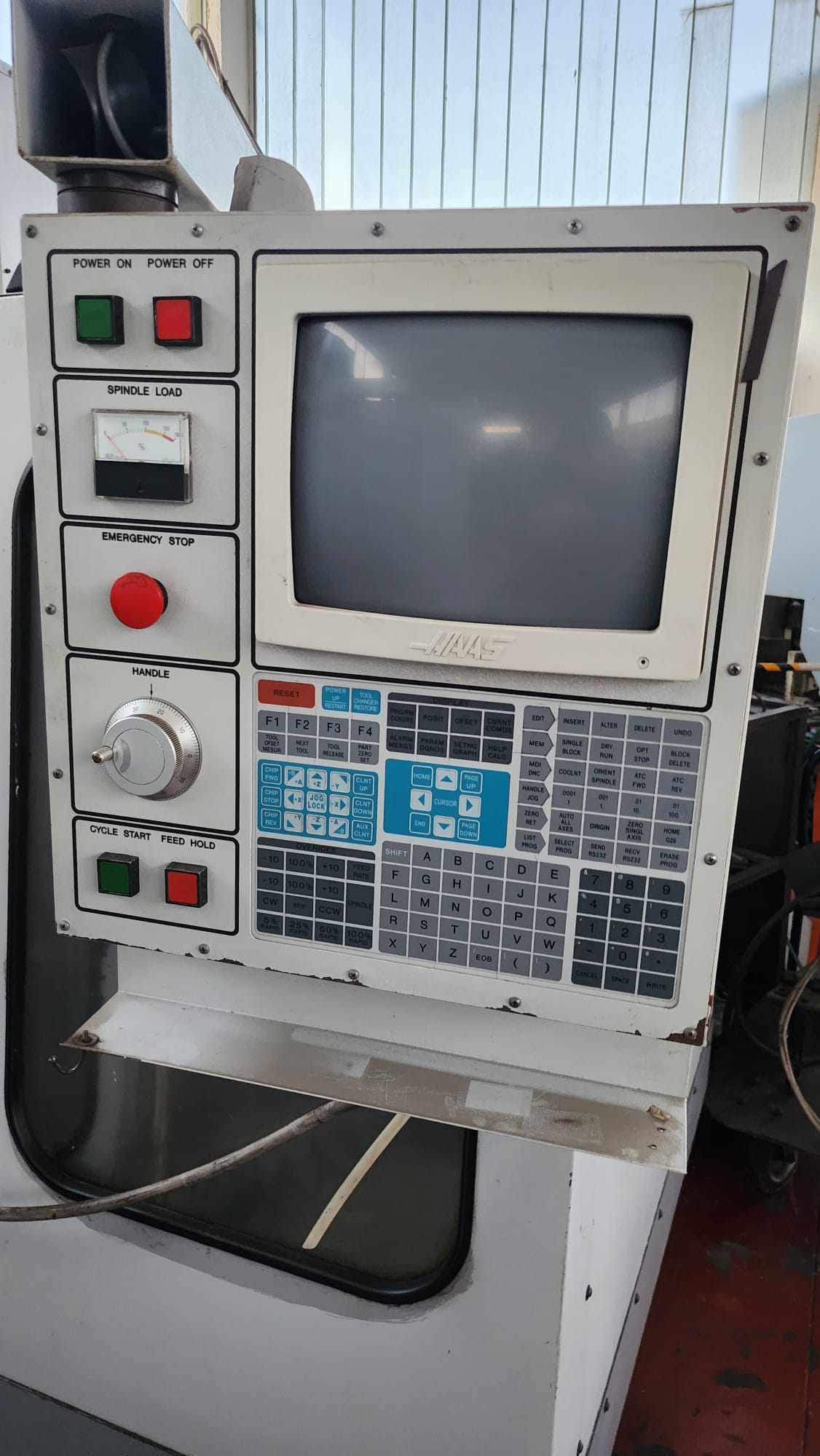 Centro di fresatura verticale Haas mod MIKRON VCE 1250 in vendita - foto 5