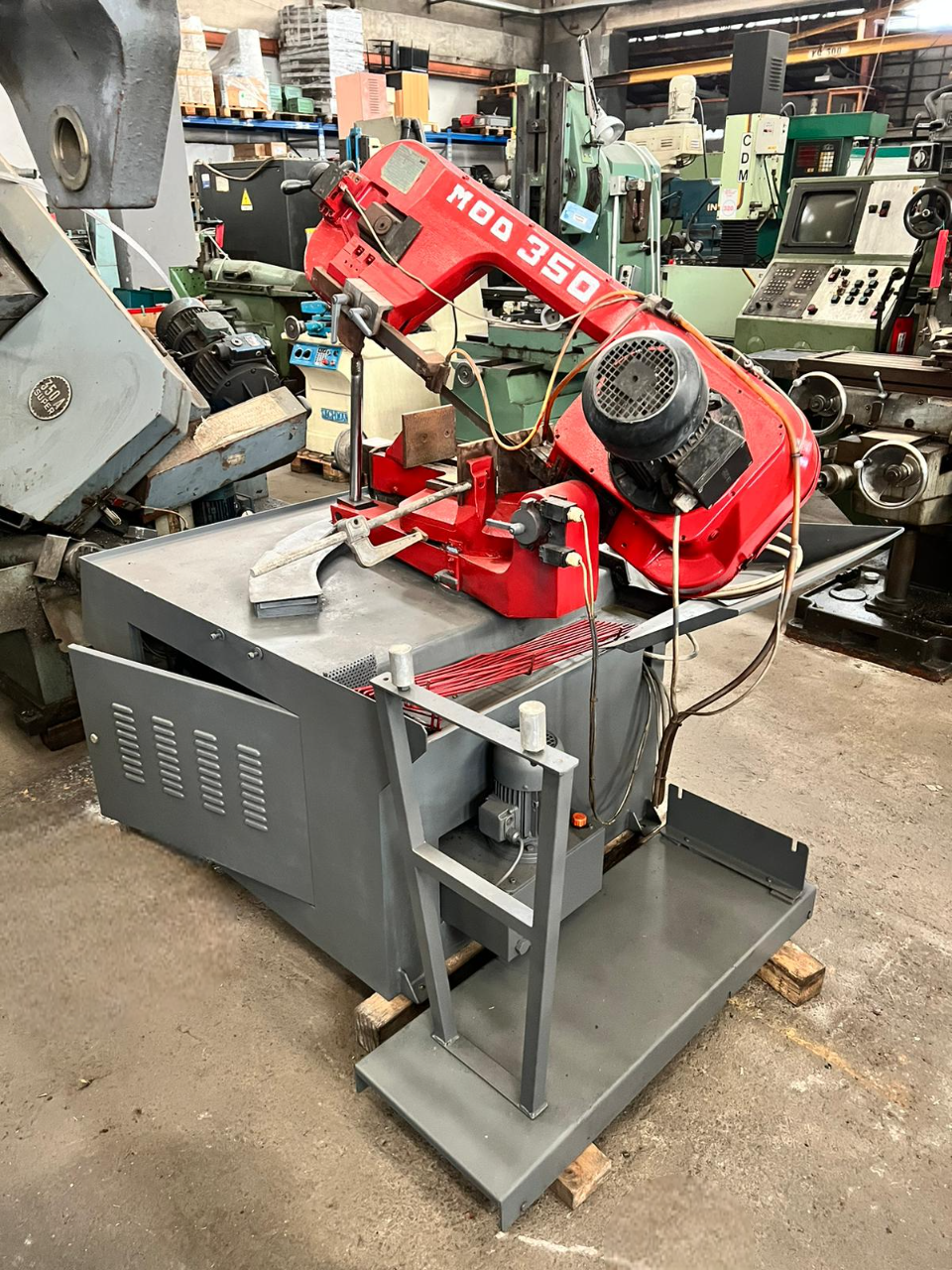 Segatrice a nastro semiautomatica Bianco Mod 350 in vendita - foto 3