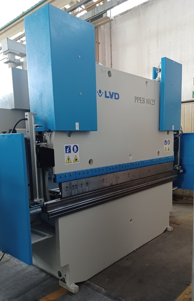 Piegatrice lamiera LVD mod PPEB 80/25 in vendita - foto 3
