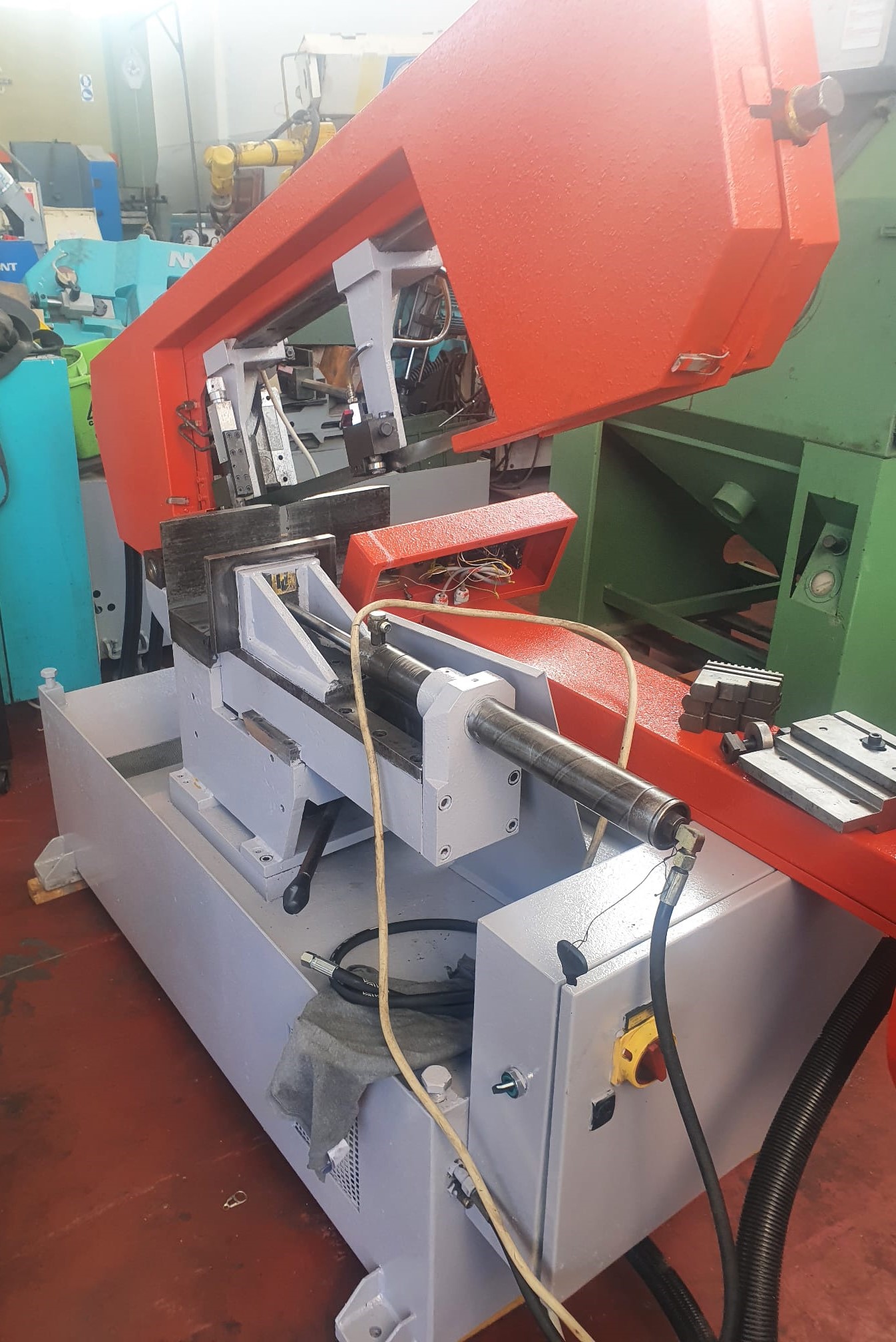 Segatrice a nastro semiautomatica BOMAR Mod STG 320 DGH in vendita - foto 3