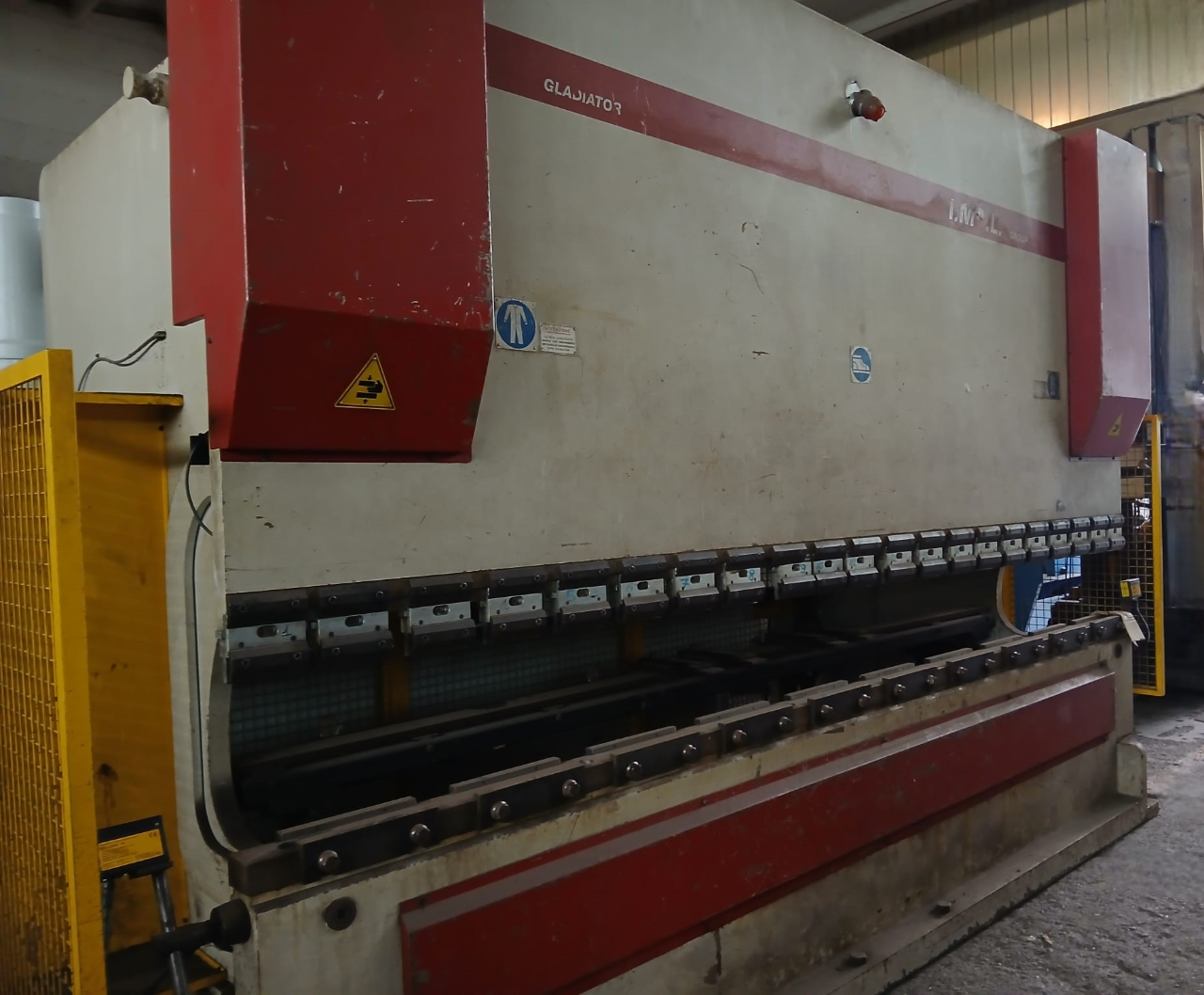 Piegatrice lamiera IMAL Mod 4050 mm x 165 ton  in vendita - foto 3