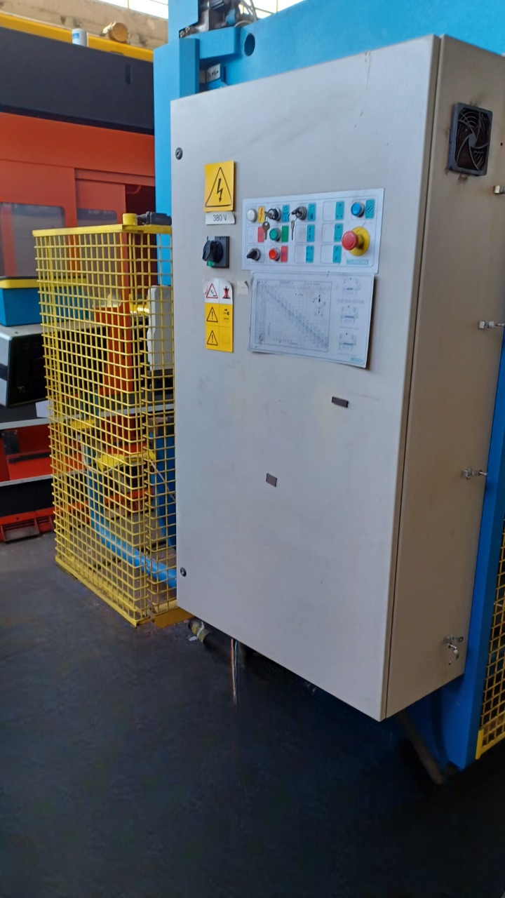Piegatrice Lamiera GASPARINI mod PBS 105 in vendita - foto 4
