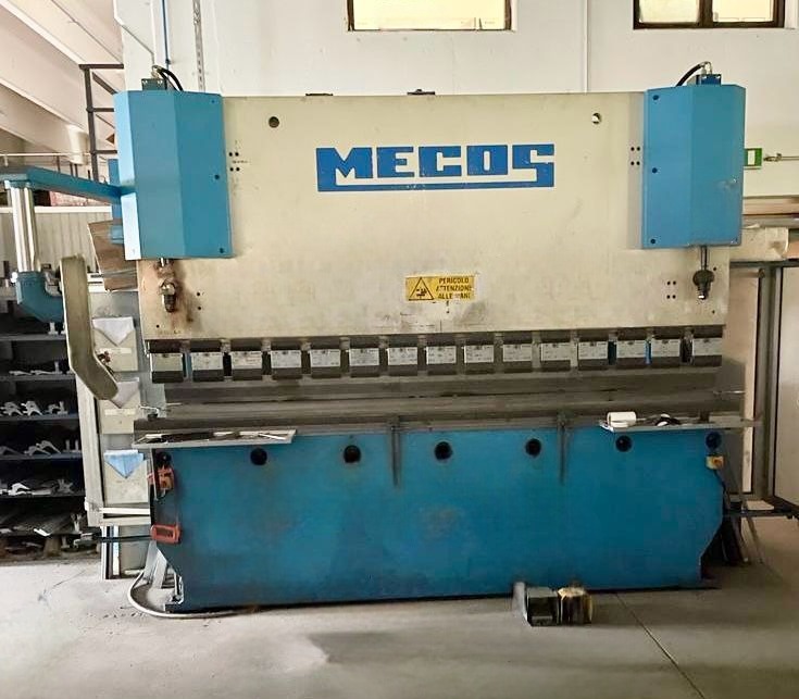 Piegatrice lamiera MECOS MOD SYNCRO 120 3000 in vendita - foto 3