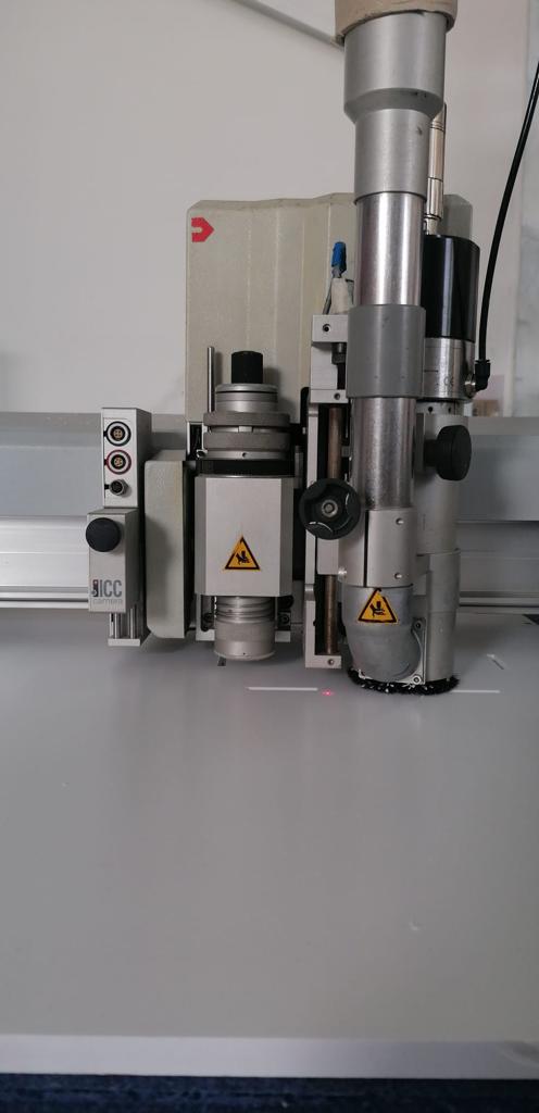 Zund XL1200 conveyor  in vendita - foto 4