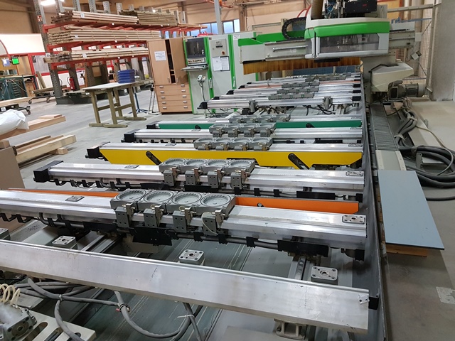 Centro di lavoro a 4 assi BIESSE mod. 37 XL in vendita - foto 3