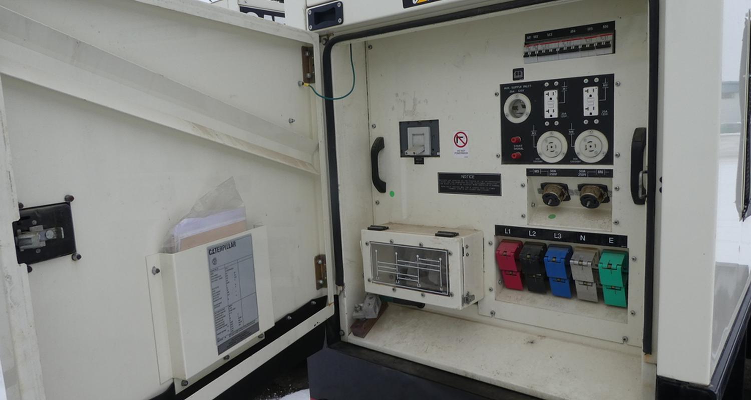 Gruppo elettrogeno Caterpillar  XQ175-2 in vendita - foto 2