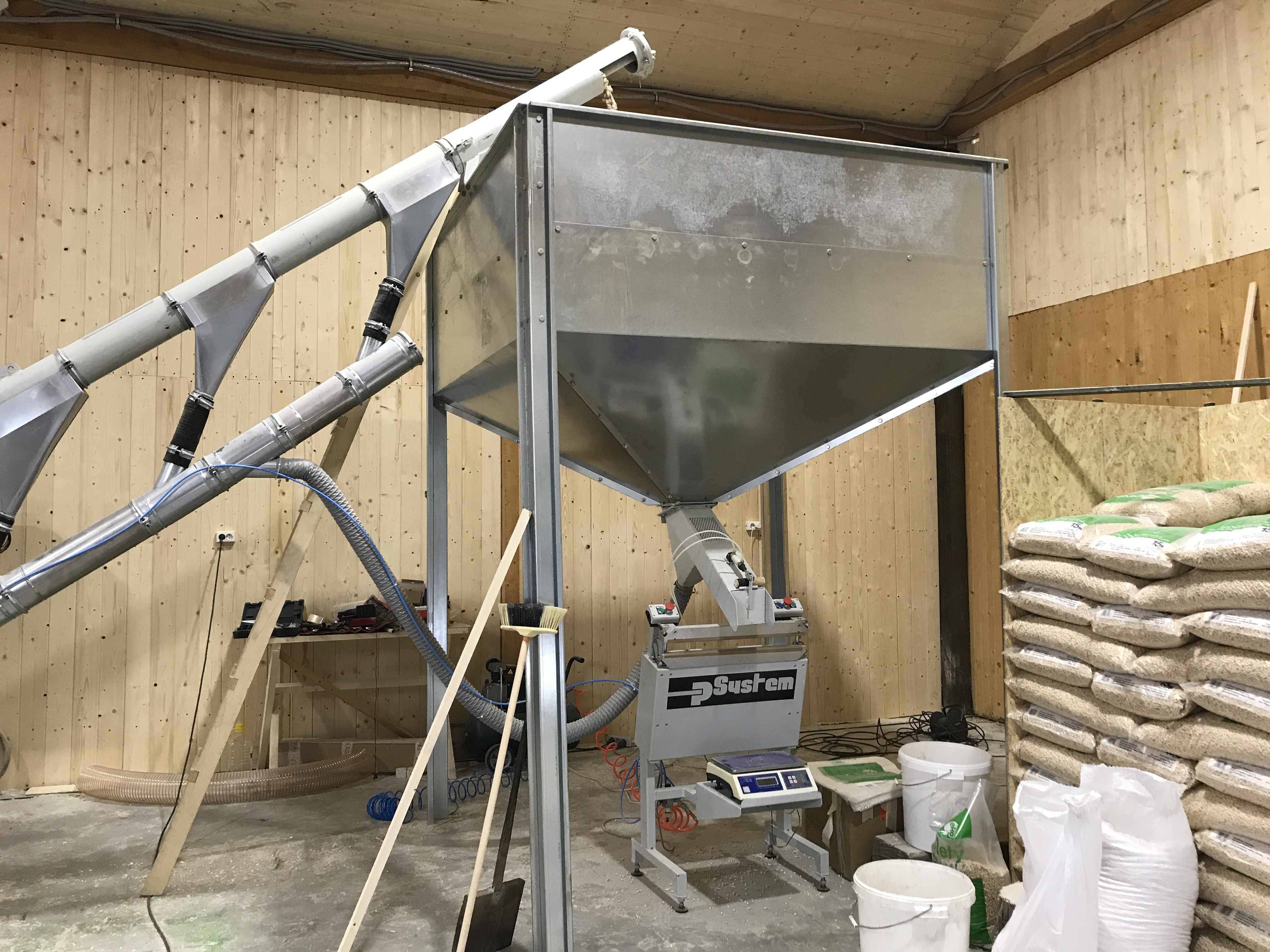 INSACCATRICE SEMIAUTOMATICA P SYSTEM nuova per pellet in vendita - foto 4