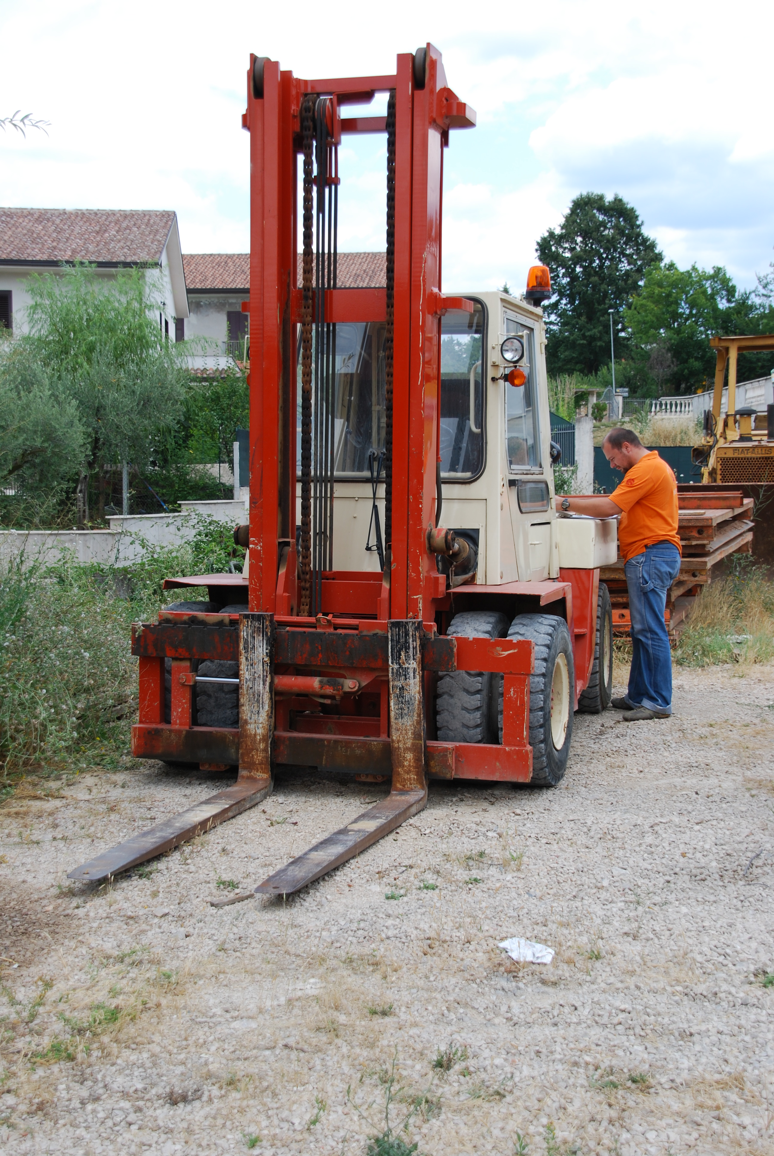 CARRELLO ELEVATORE NISSAN in vendita - foto 6