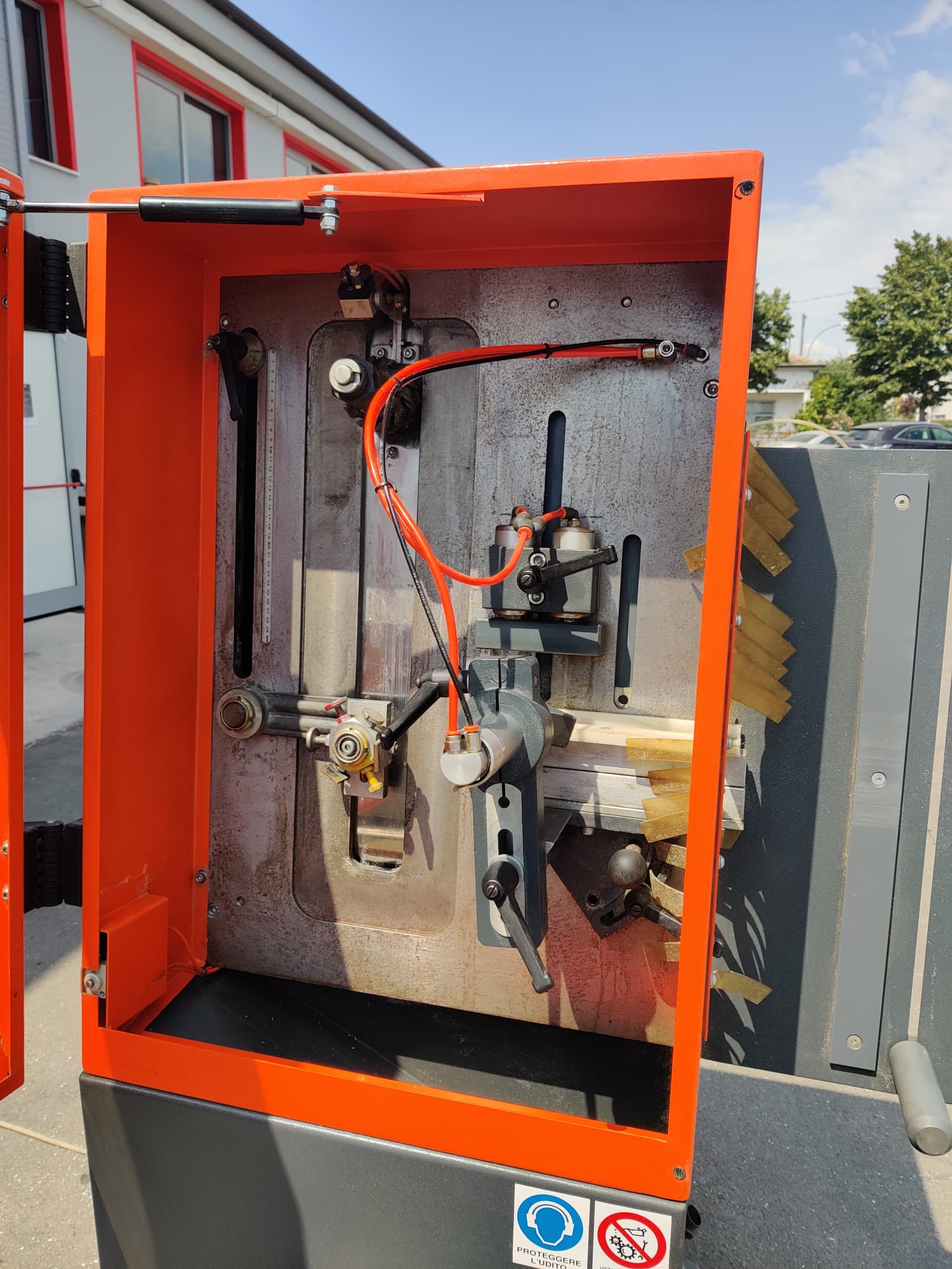 FRESATRICE OMC MAXIMA in vendita - foto 4