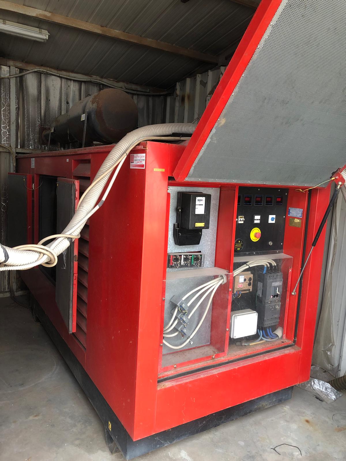 Gruppo elettrogeno usato – 160 kW – Marca PG in vendita - foto 7