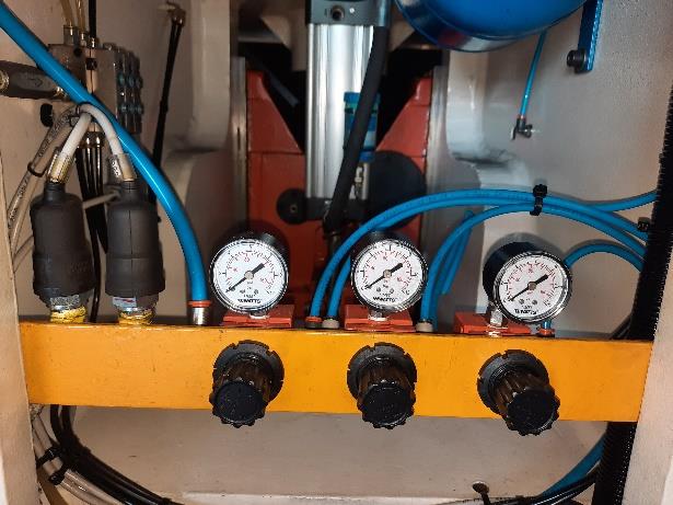PRESSA BALCONI MTRS/L 50 in vendita - foto 3
