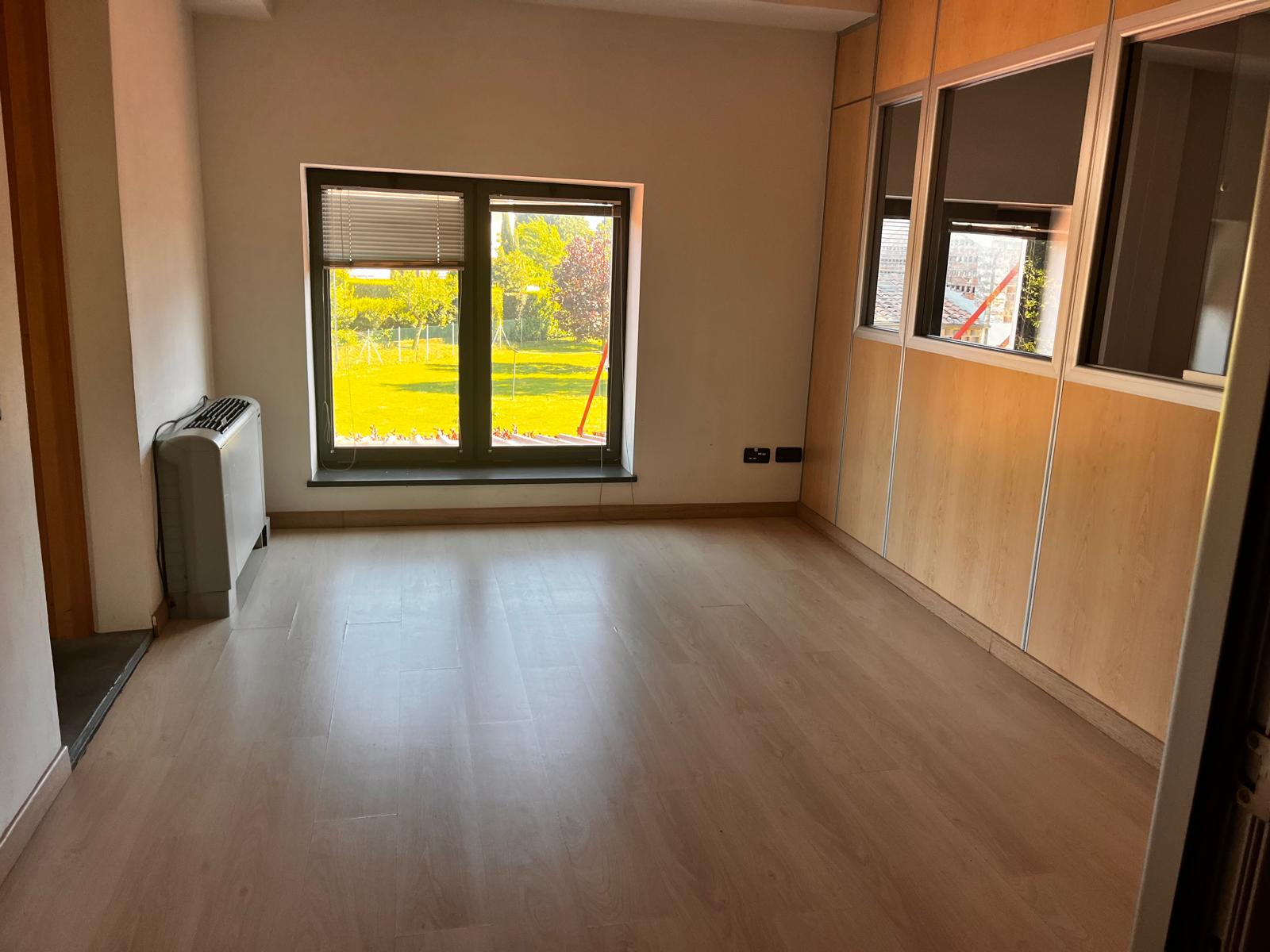 VENDO Capannone con uffici– S. Marco LUCCA in vendita - foto 8