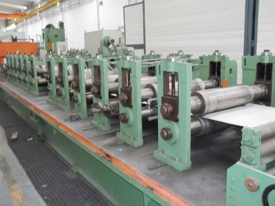 Linea per profili di pannelli acustici stradali in vendita - foto 1
